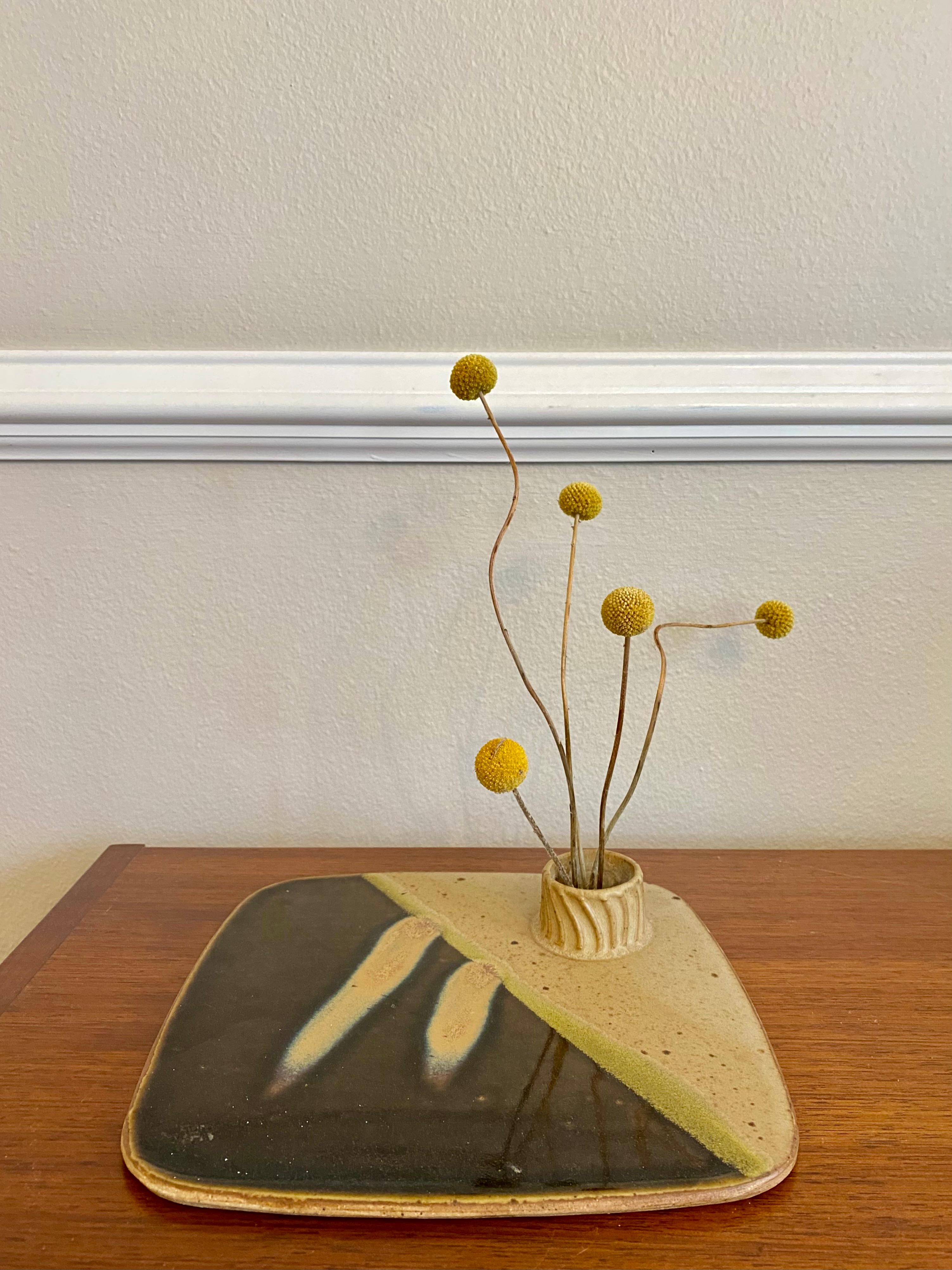 Expositor de Cerámica Japonisme Ikebana Firmado en venta 3