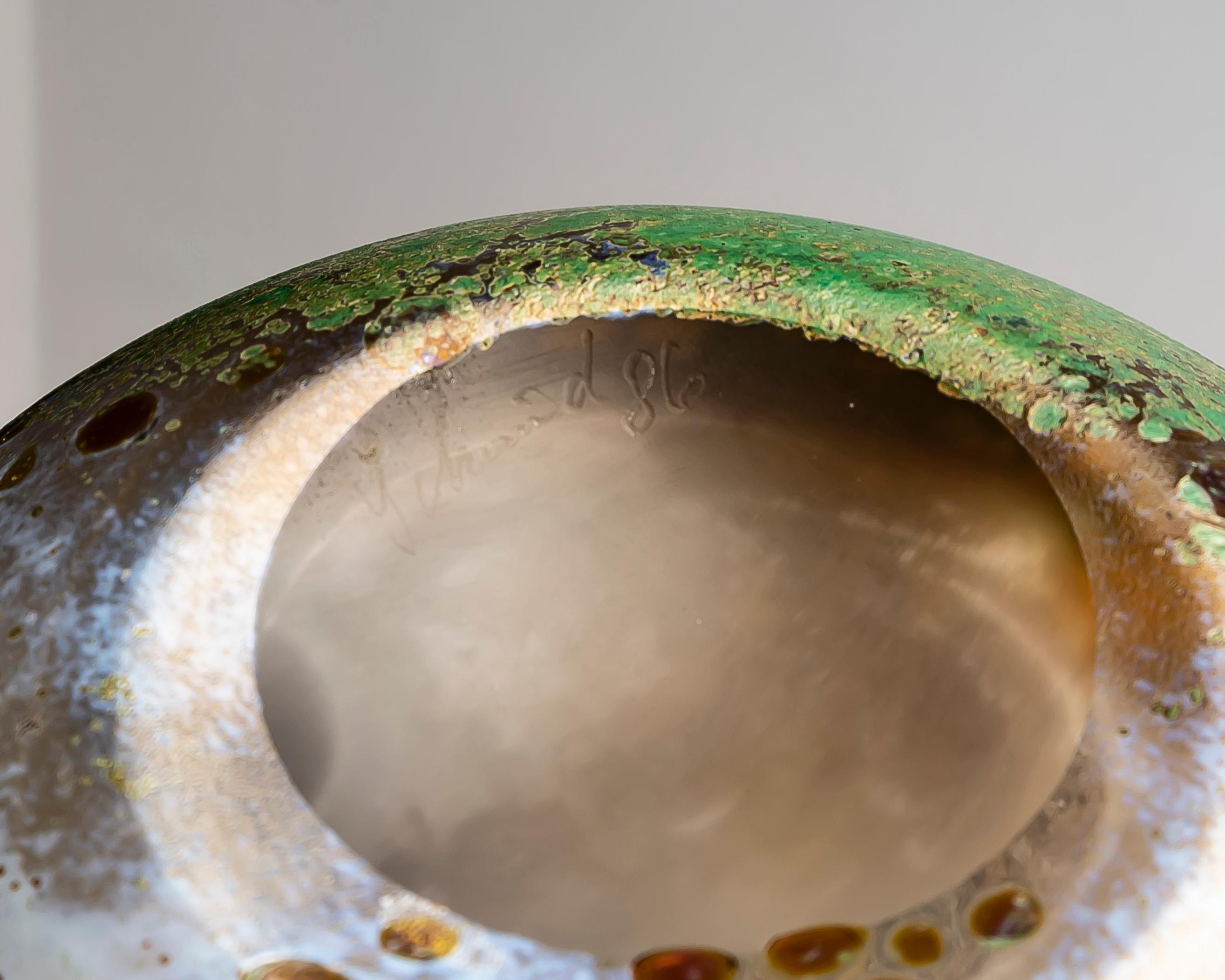Signed Iridescent Studio Art Glass Vase, 1986 For Sale 6