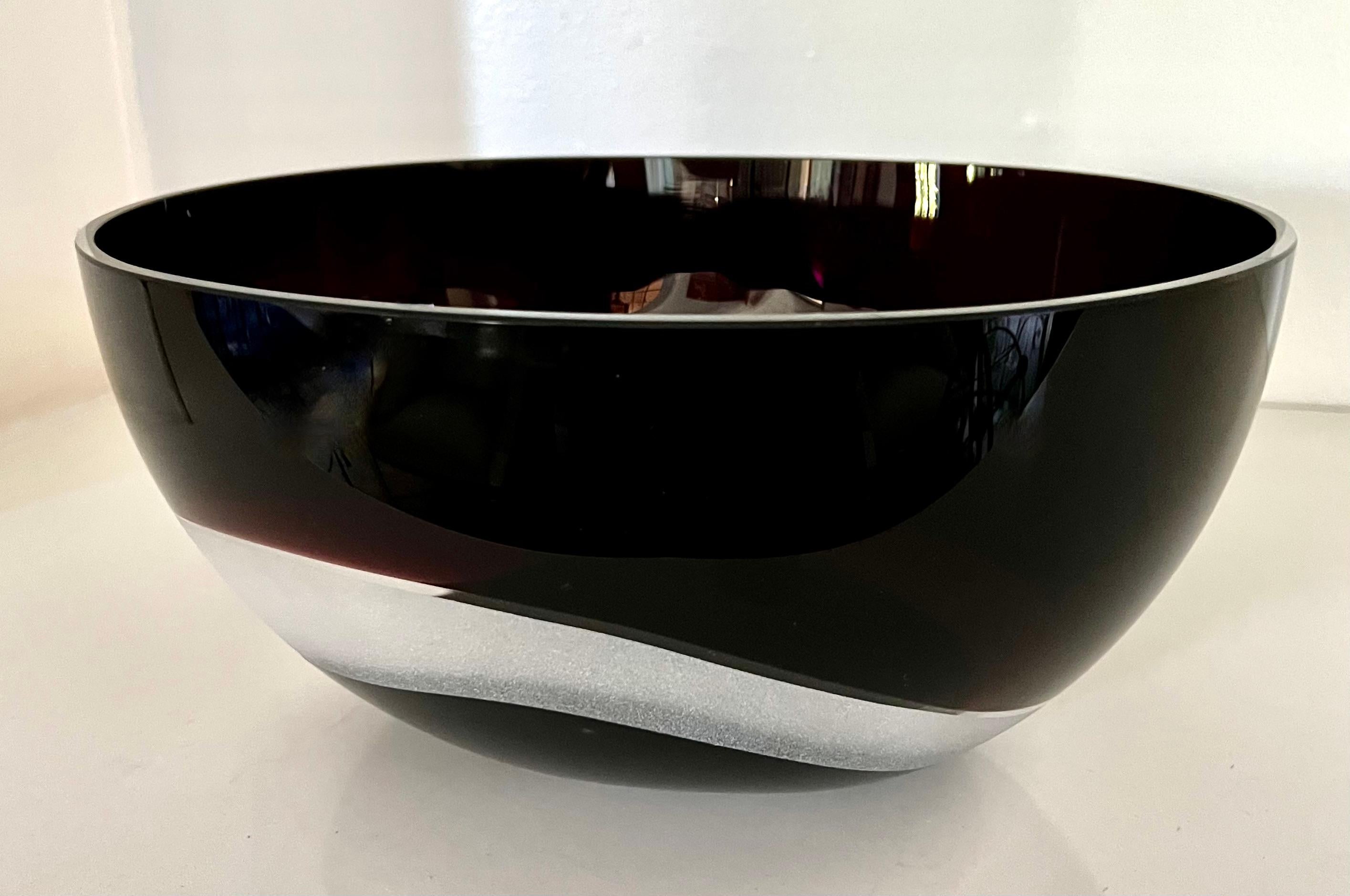 Mid-Century Modern Signed Italian Carlo Moretti Murano Glass Bowl For Sale