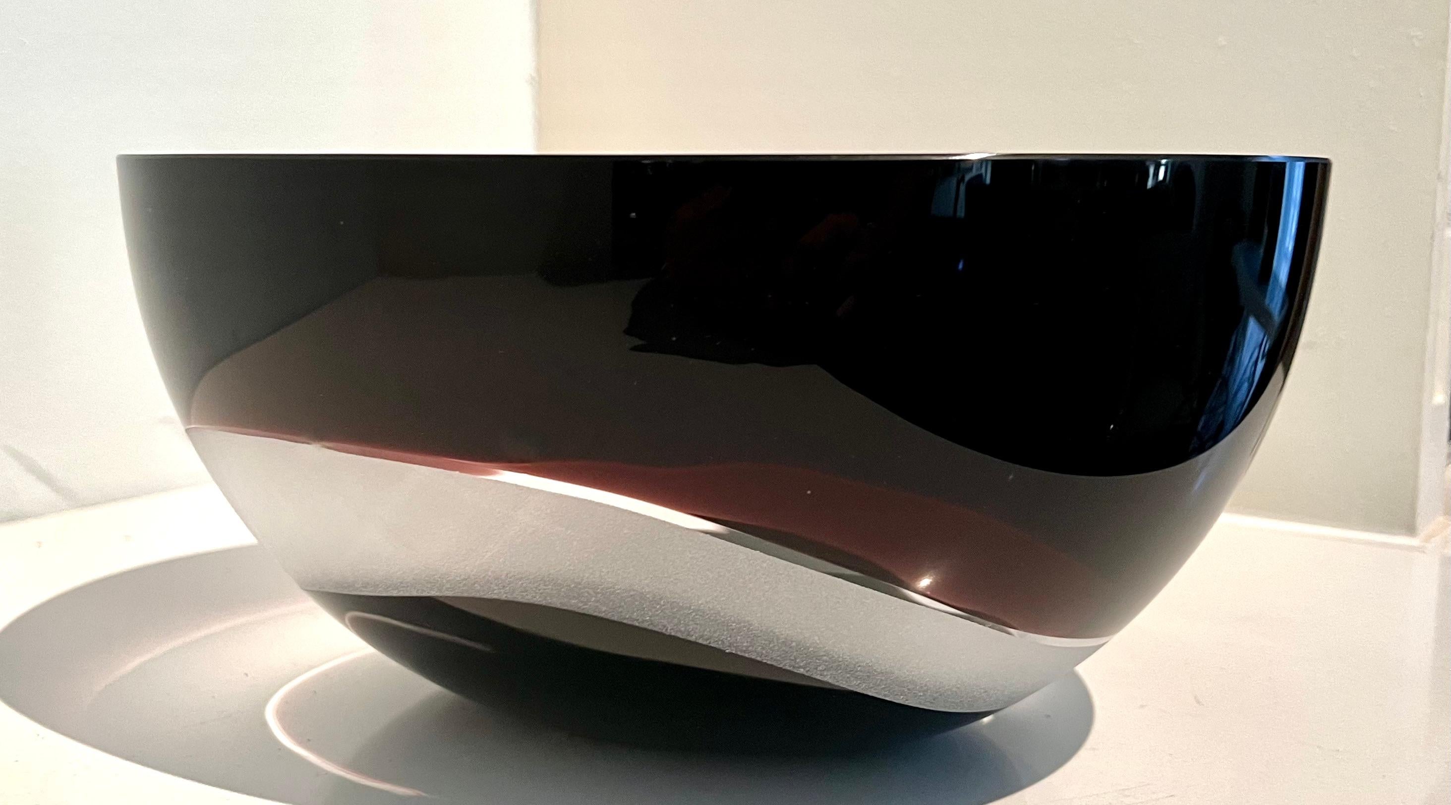 Hand-Crafted Signed Italian Carlo Moretti Murano Glass Bowl For Sale