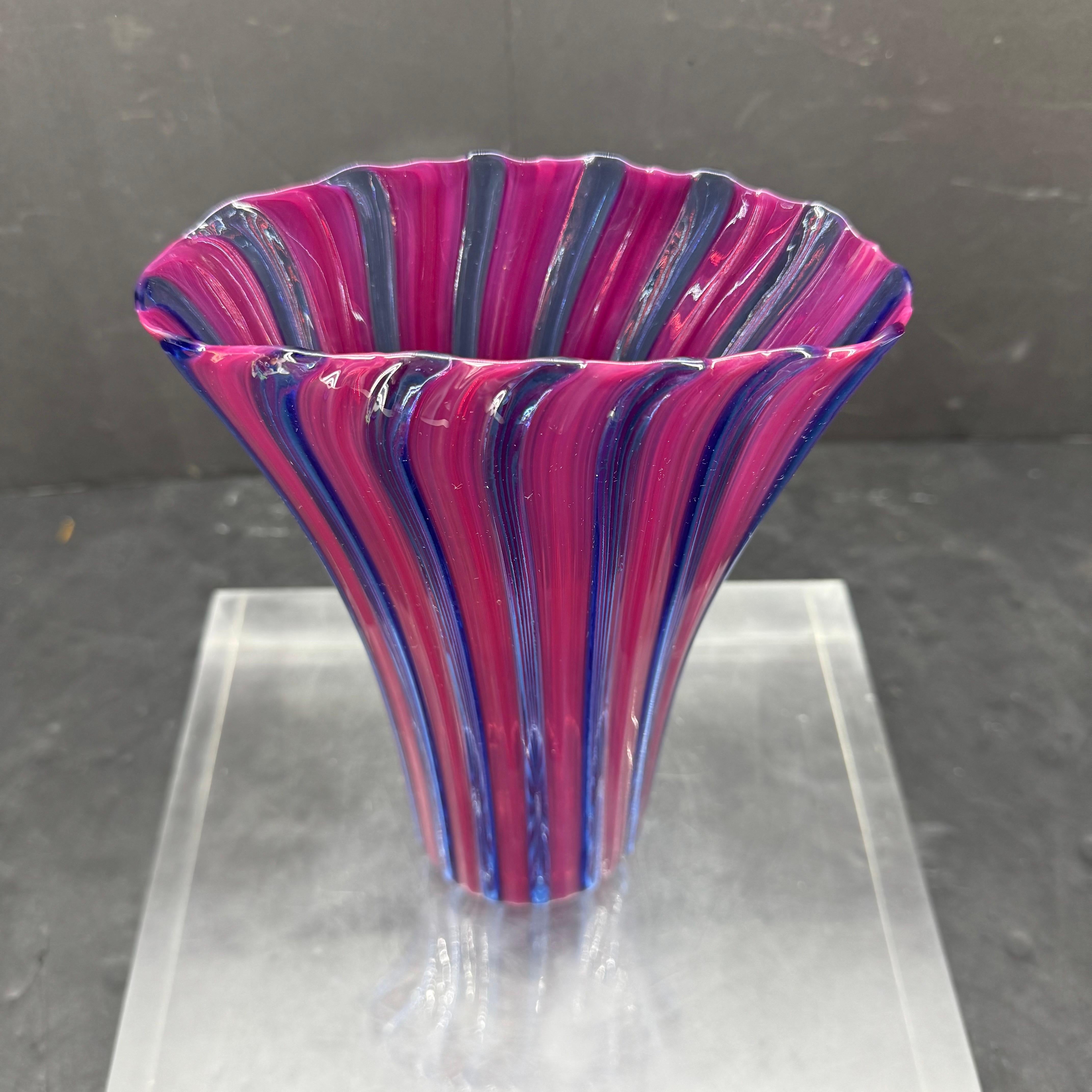 Signed Italian Murano Art Glass Vase, Mid-Century Modern For Sale 6