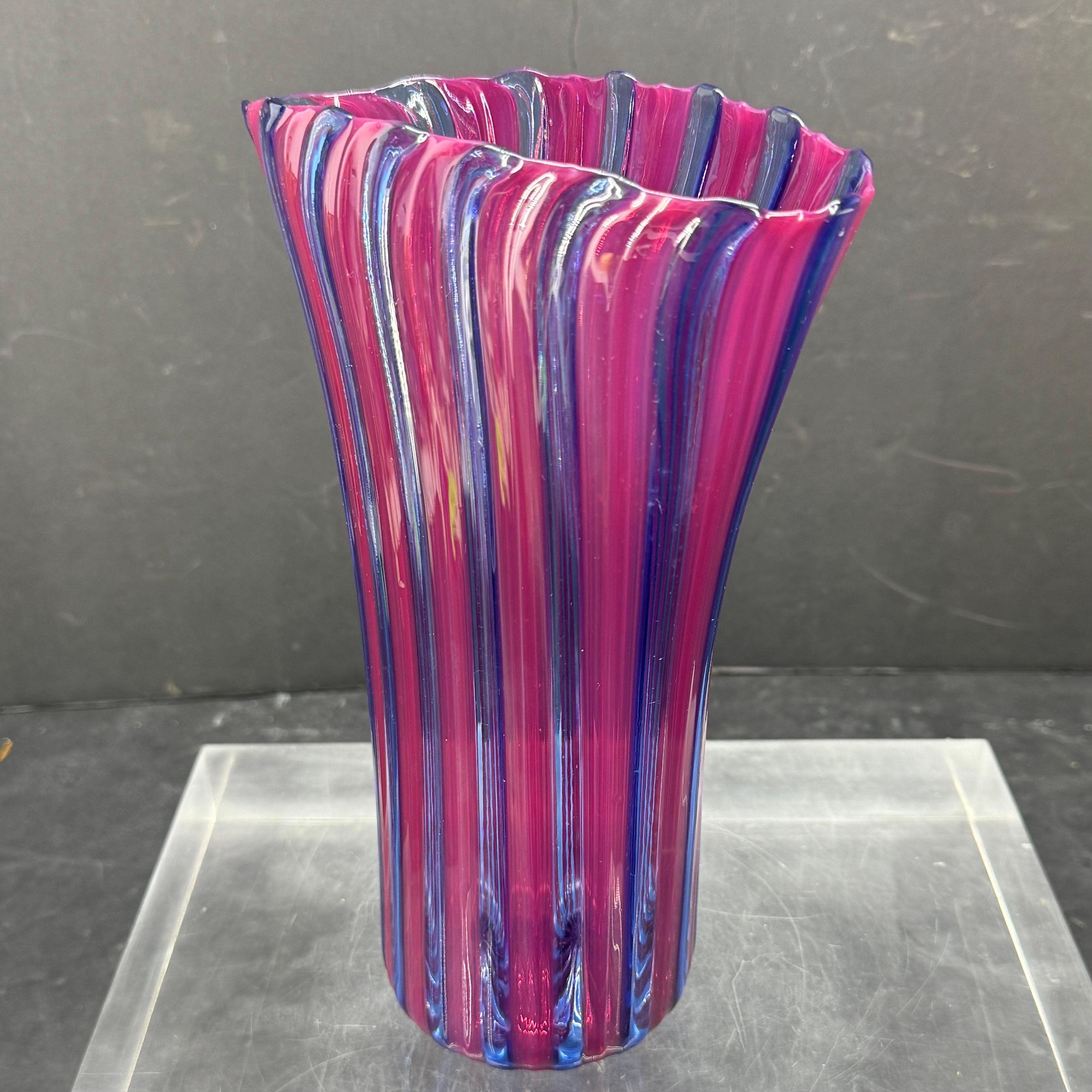 Signed Italian Murano Art Glass Vase, Mid-Century Modern For Sale 2