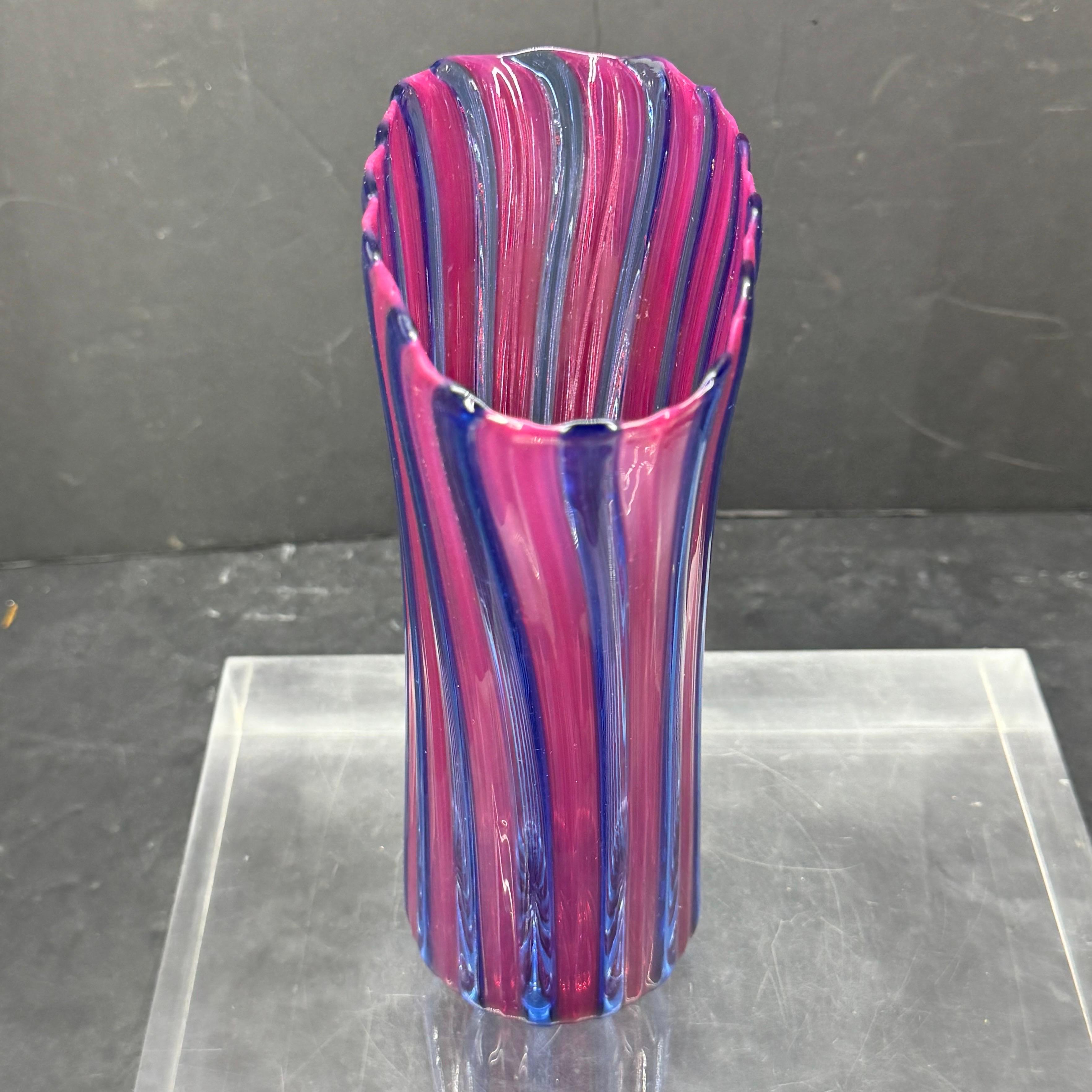 Signed Italian Murano Art Glass Vase, Mid-Century Modern For Sale 3