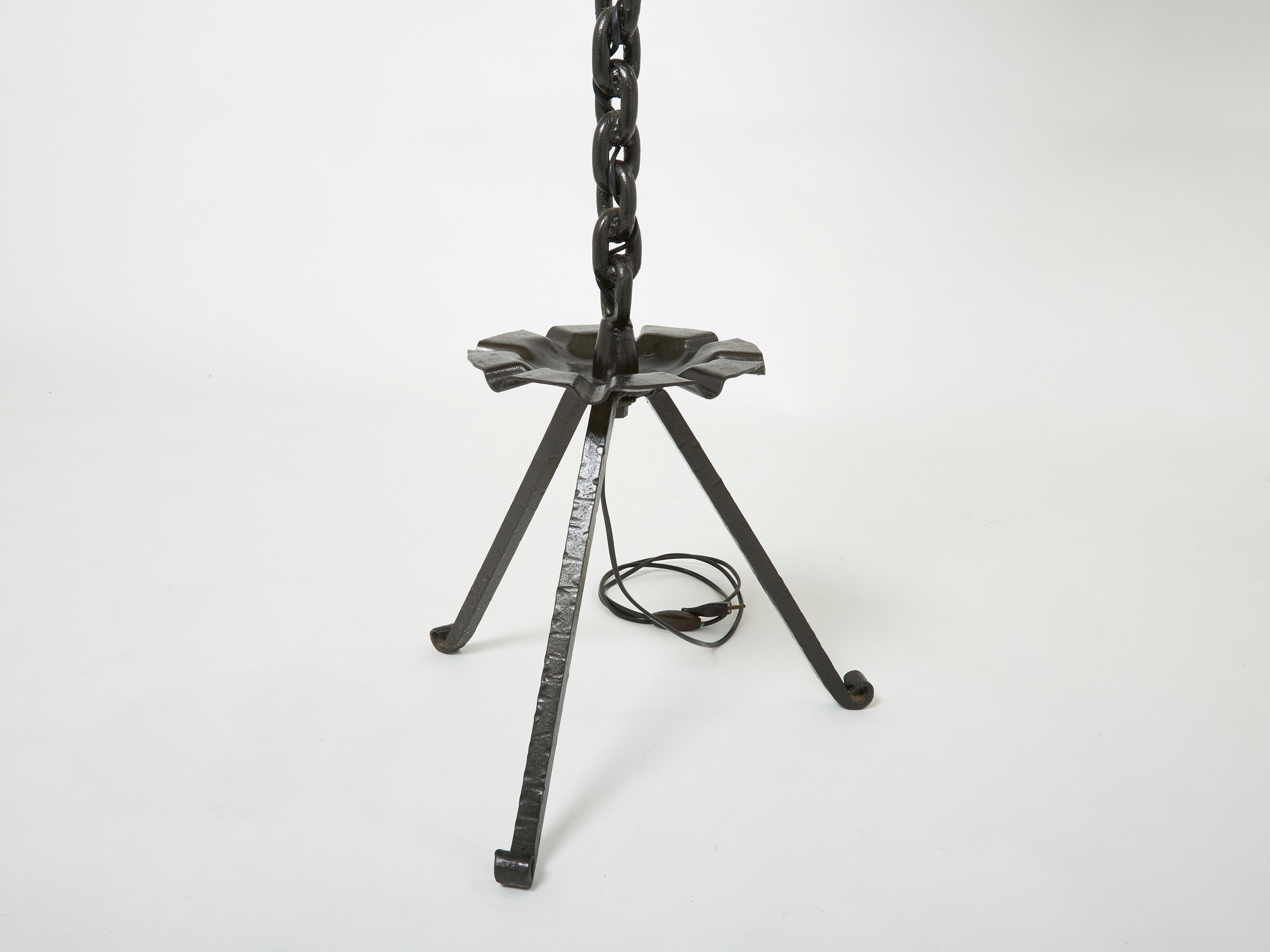 This sophisticated floor lamp was created just one year before Jacques Vidal would go on to form the celebrated lighting design firm Verre Lumière with Max Ingrand in 1968. In this way, this piece can be viewed as a precursor of what was to come.