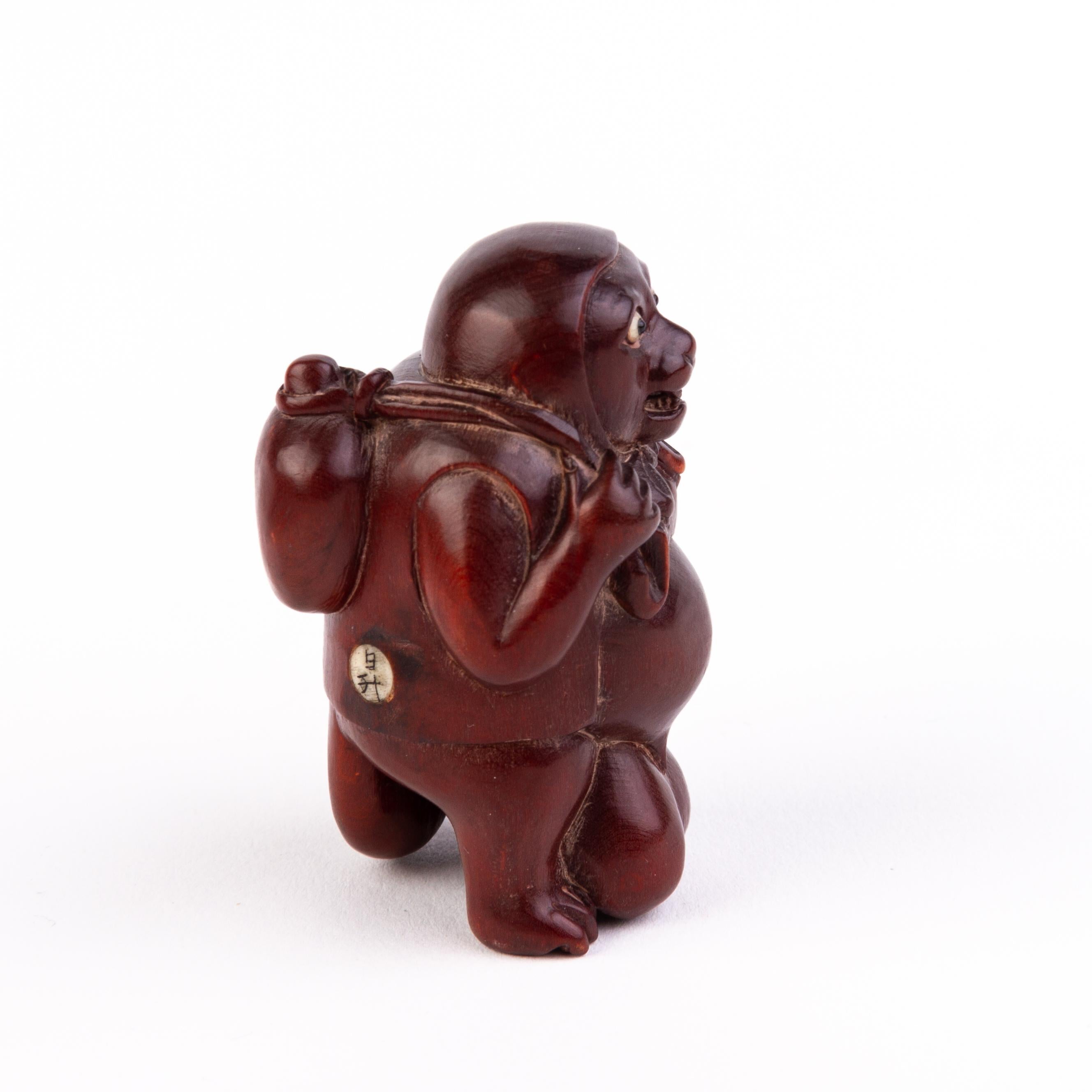 In good condition
From a private collection
Free international shipping
Signed Japanese Boxwood Netsuke Inro