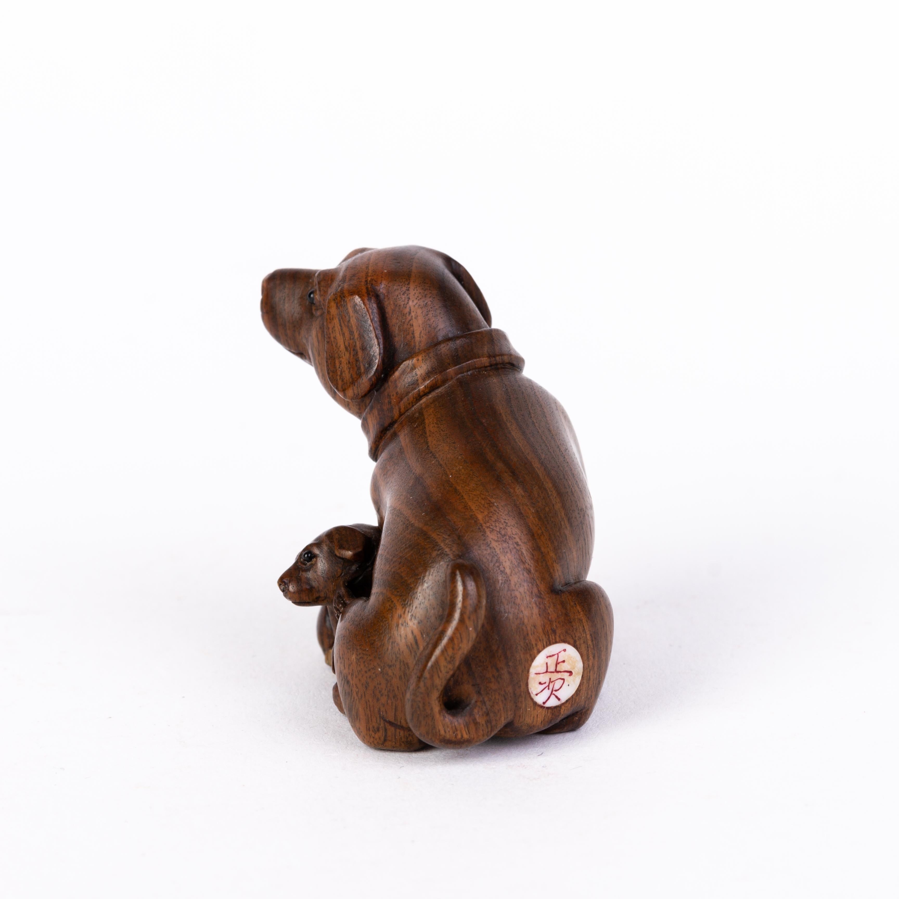 Signed Japanese Carved Boxwood Dog & Puppy Netsuke Inro Ojime In Good Condition For Sale In Nottingham, GB