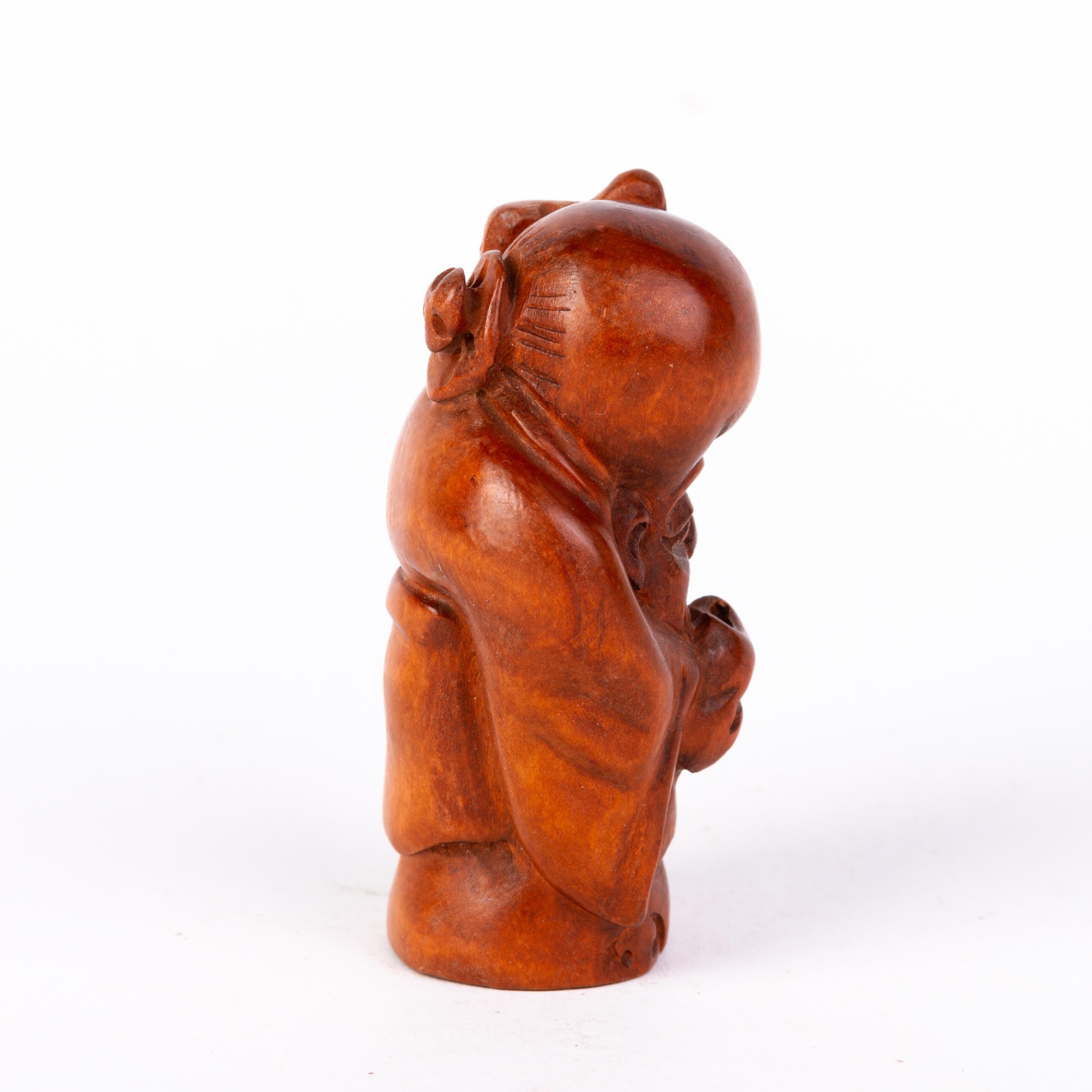 Signed Japanese Carved Boxwood Netsuke Inro Ojime
Very good condition.
From a private collection.
Free international shipping.