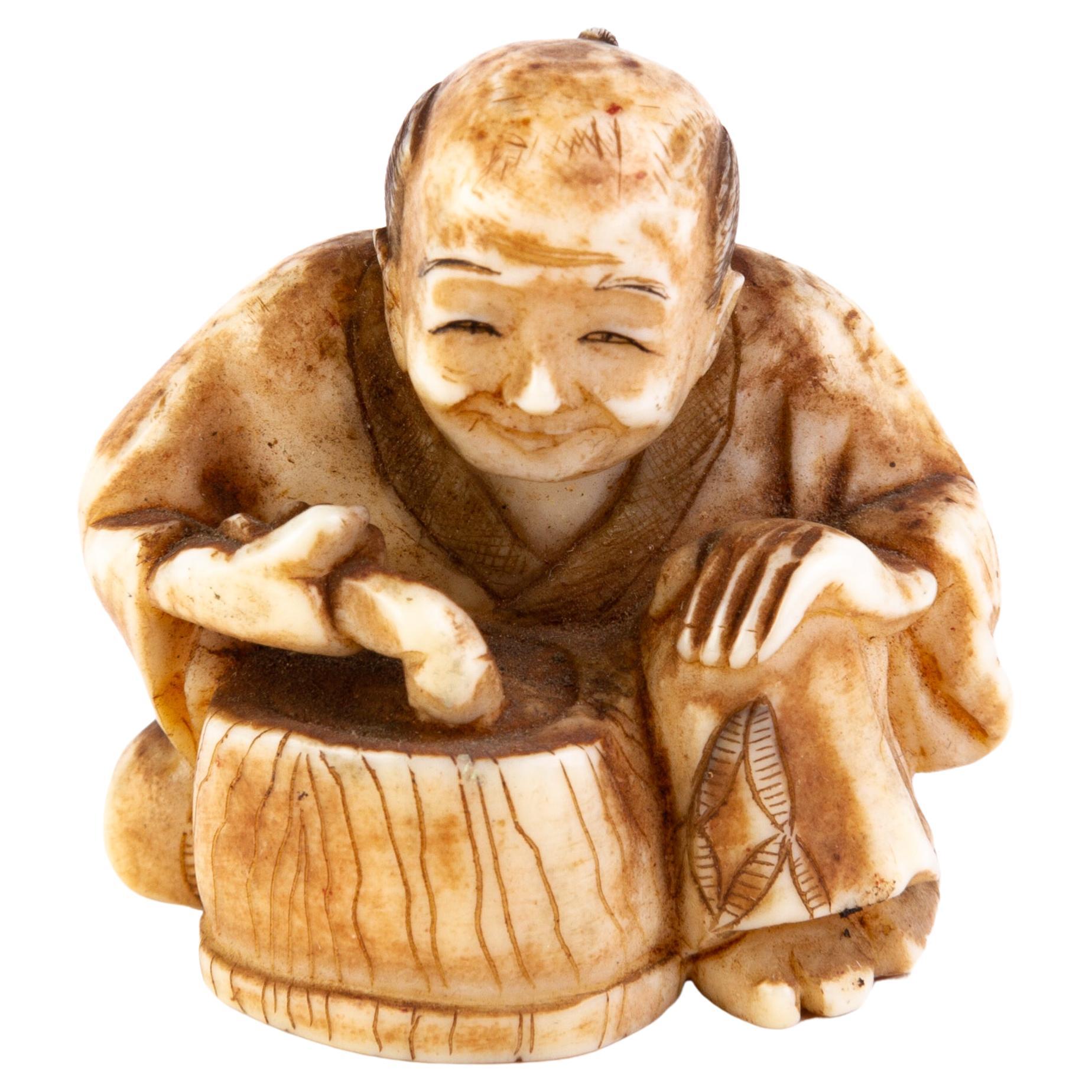 Signed Japanese Carved Netsuke Inro Man Cooking For Sale