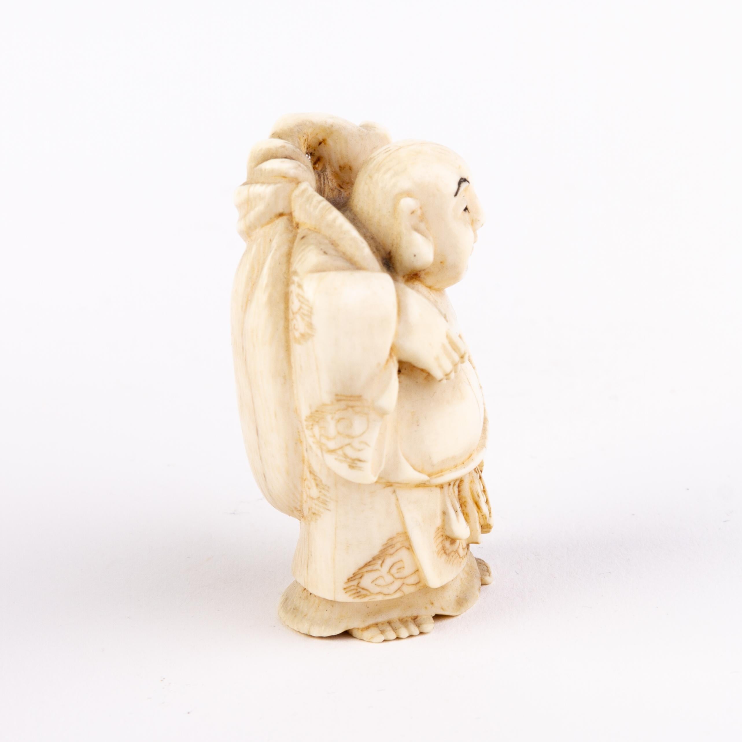 In good condition
From a private collection
Free international shipping
Signed Japanese Carved Netsuke Inro of Buddha 