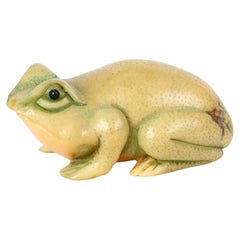 Netsuke Inro Ojime grenouille nue japonaise sculptée signée