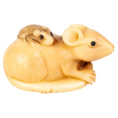Vintage Signed Japanese Carved Tagua Nut Rats Netsuke Inro Ojime