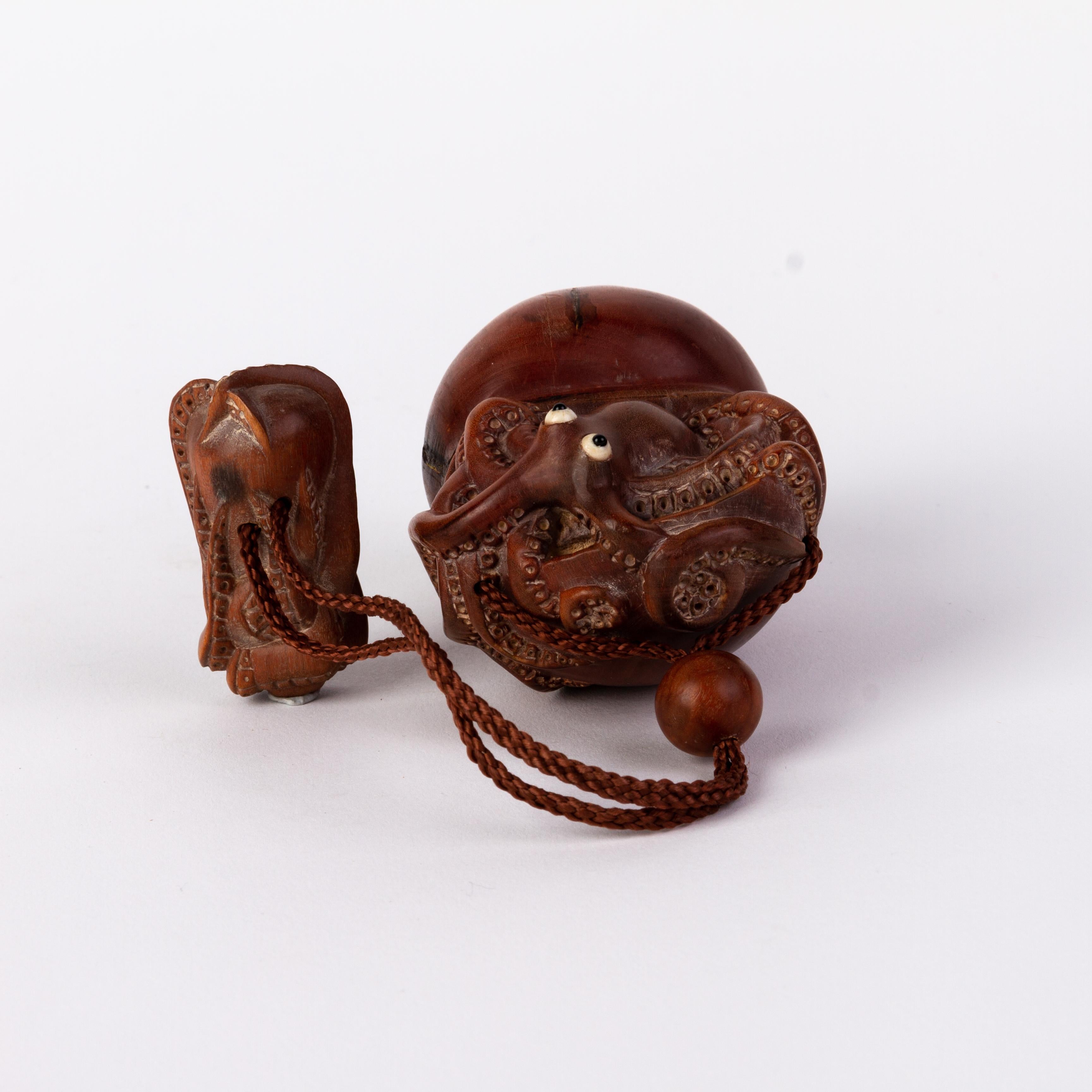 Signed Japanese Carved Wood Octopus Inro Ojime Netsuke For Sale 1