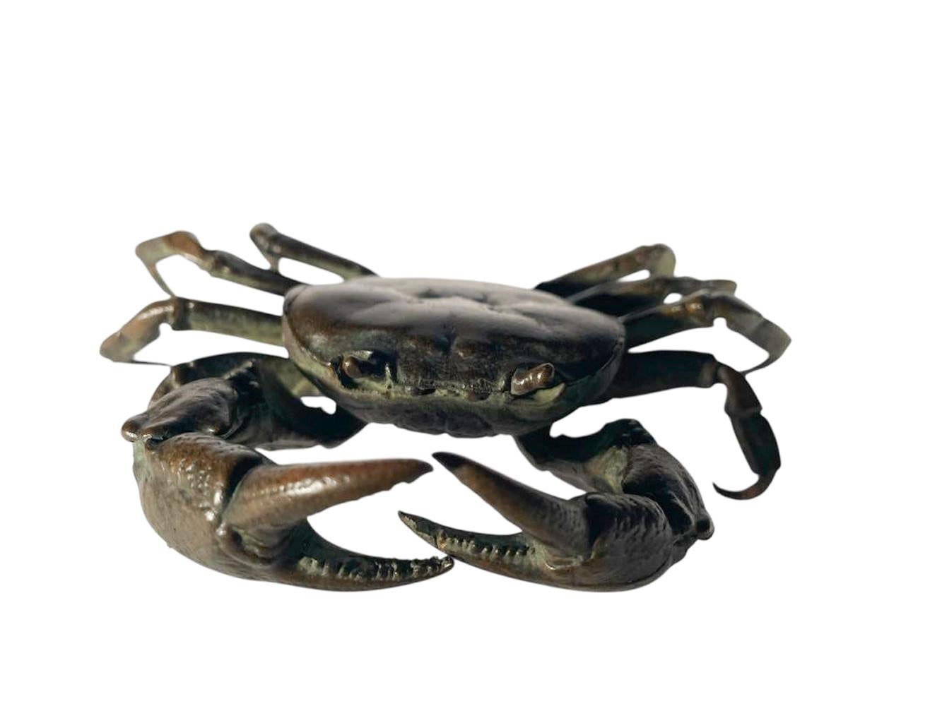 Signed Japanese Meiji Period Bronze Crab (E) Okimono For Sale 2
