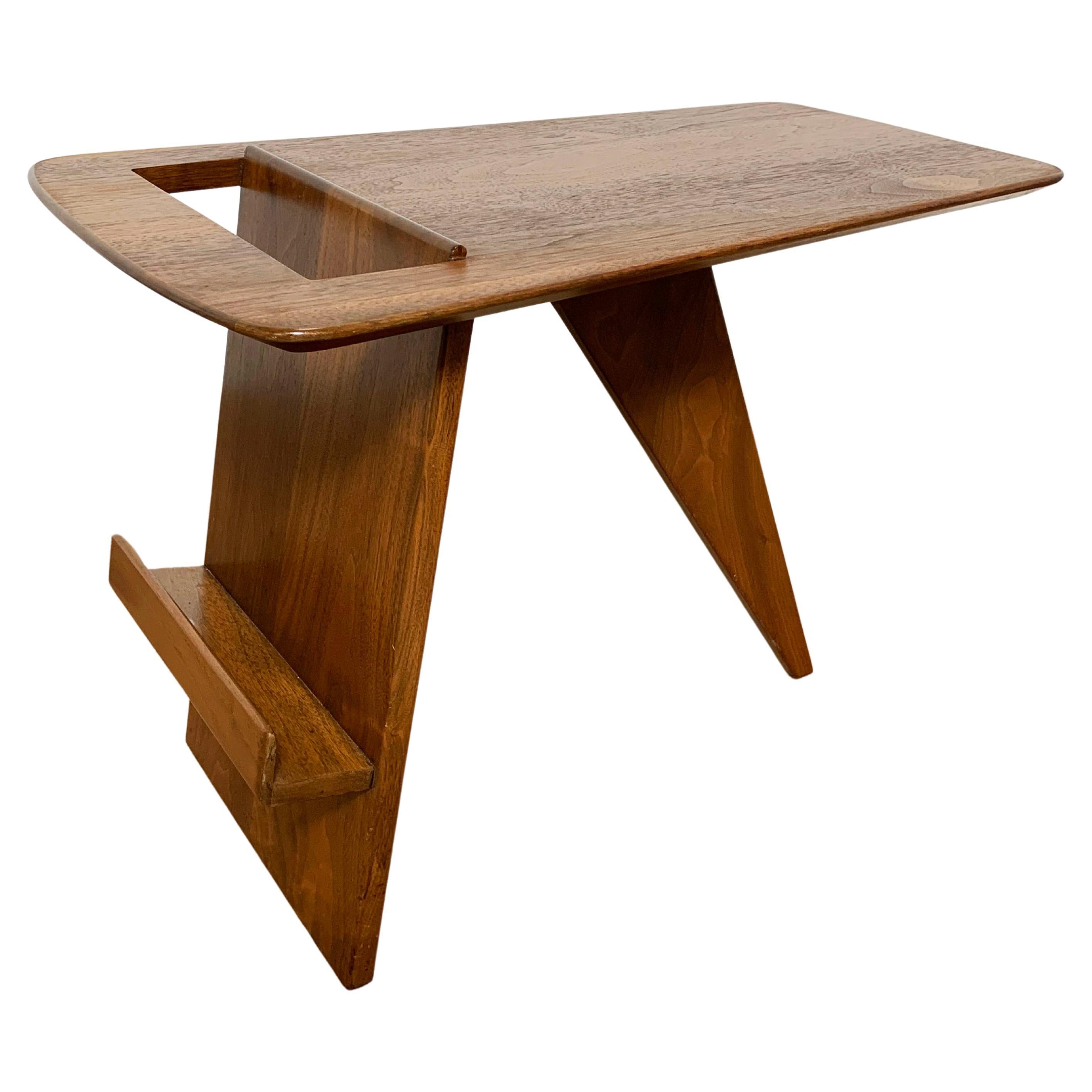 Signed Jens Risom Model T539 Magazine Table in Walnut circa 1950s