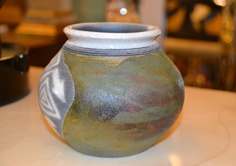 Signed Jeremy Diller Glaze Raku Pottery Gray White Gold Ceramic Bowl