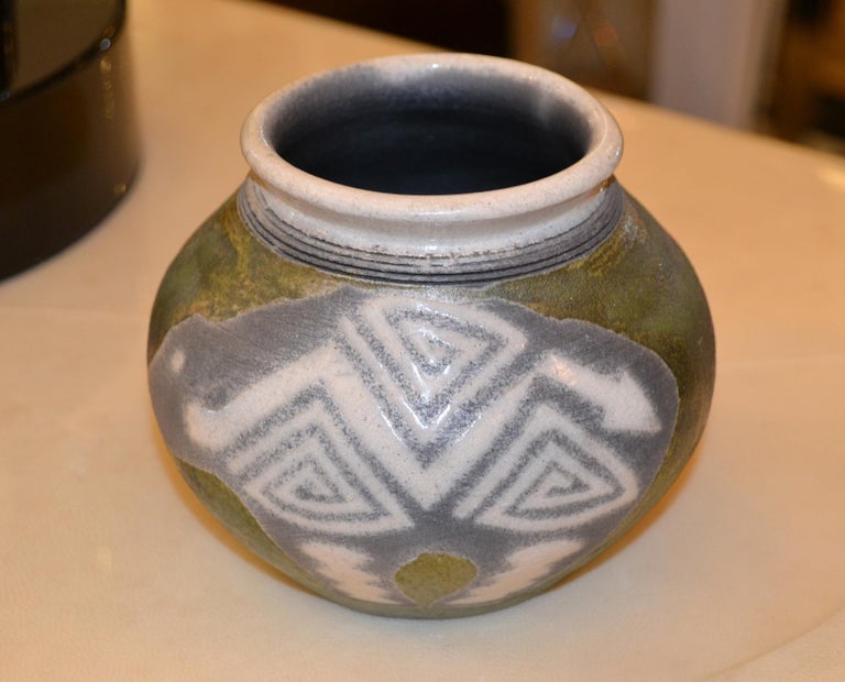 Signed Jeremy Diller Glaze Raku Pottery Gray White Gold Ceramic Bowl