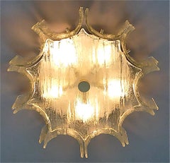 Signierte Kaiser Flush Mount Murano-Eisglas-Deckenleuchte versilbert:: Deutschland:: 1960er Jahre
