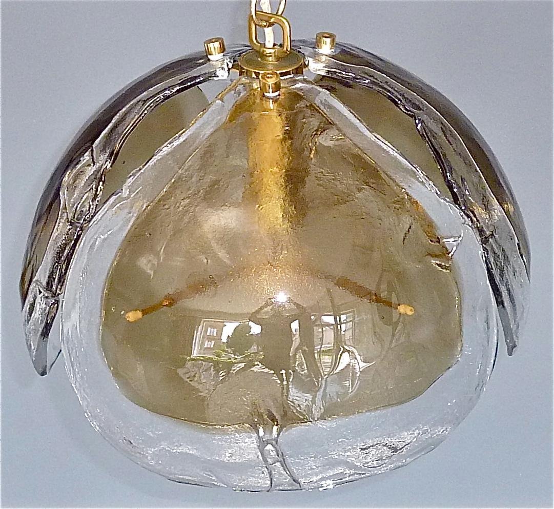 Signiert Kaiser Pendelleuchte Kalmar Mazzega Stil Murano Eis Glas Dome Messing 1960 im Angebot 2