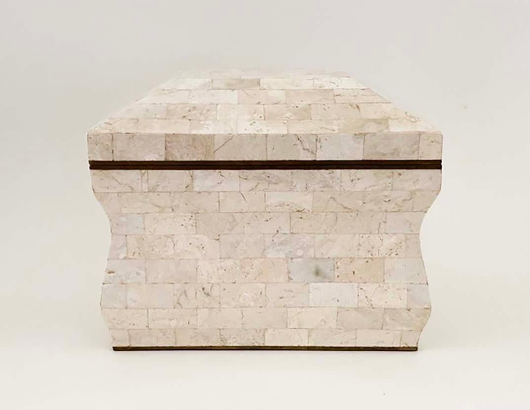 Caja de piedra teselada firmada por Karl Springer con interior de piel de zapa Latón en venta