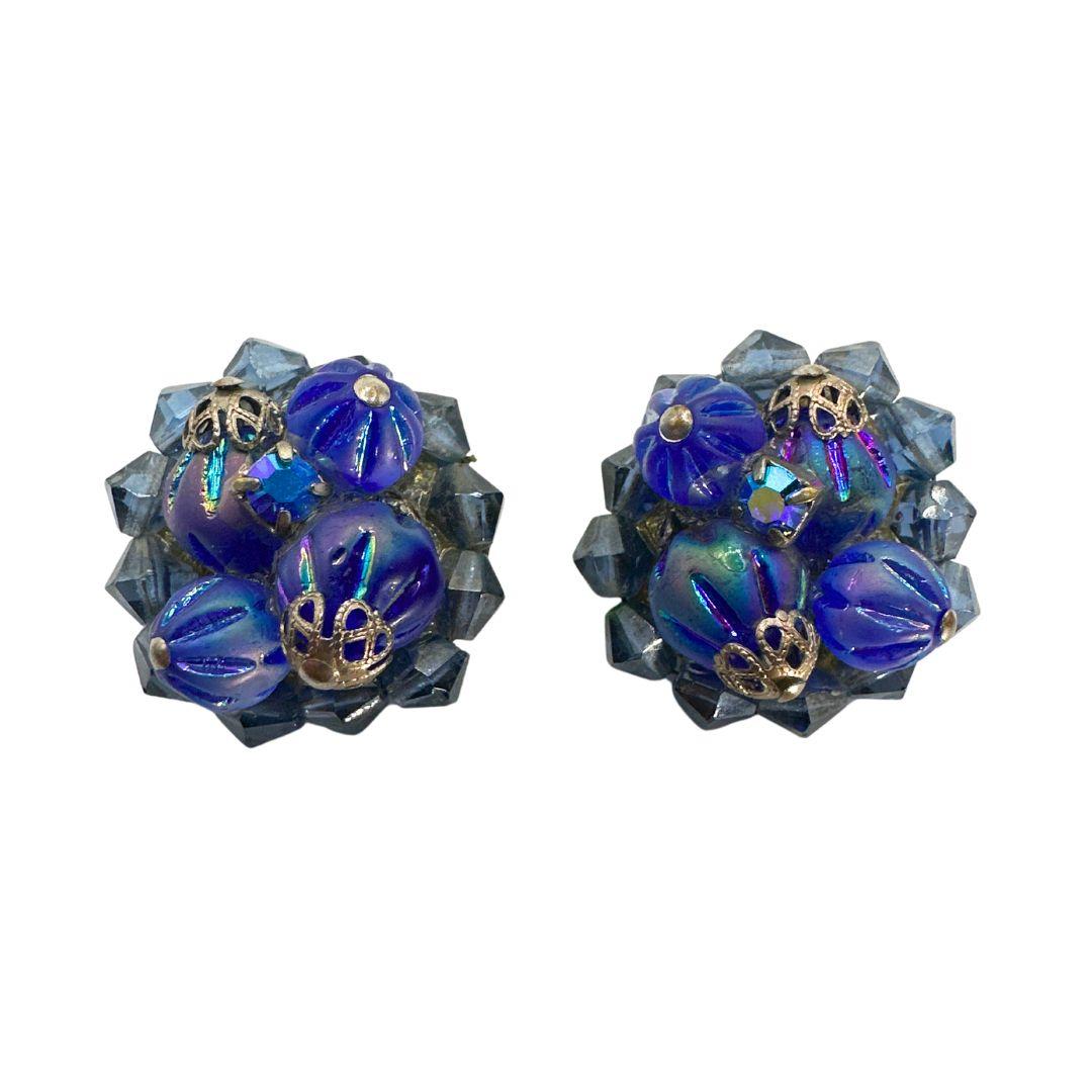 Art Deco Signed Kramer Shimmery Blue Borealis Glass Vintage Necklace & Earrings Set For Sale