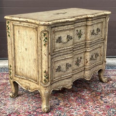Signierte handbemalte Serpentinen-Kommode im französischen Stil von La Barge