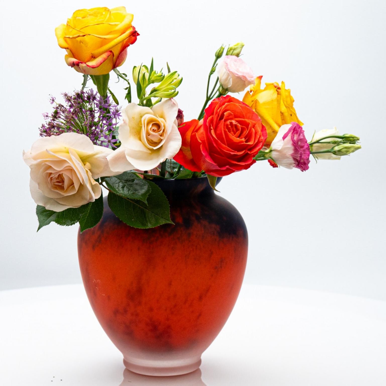 Autre Vase en verre marbré émaillé, signé La Rochère et gravé à l'acide, 1920 en vente