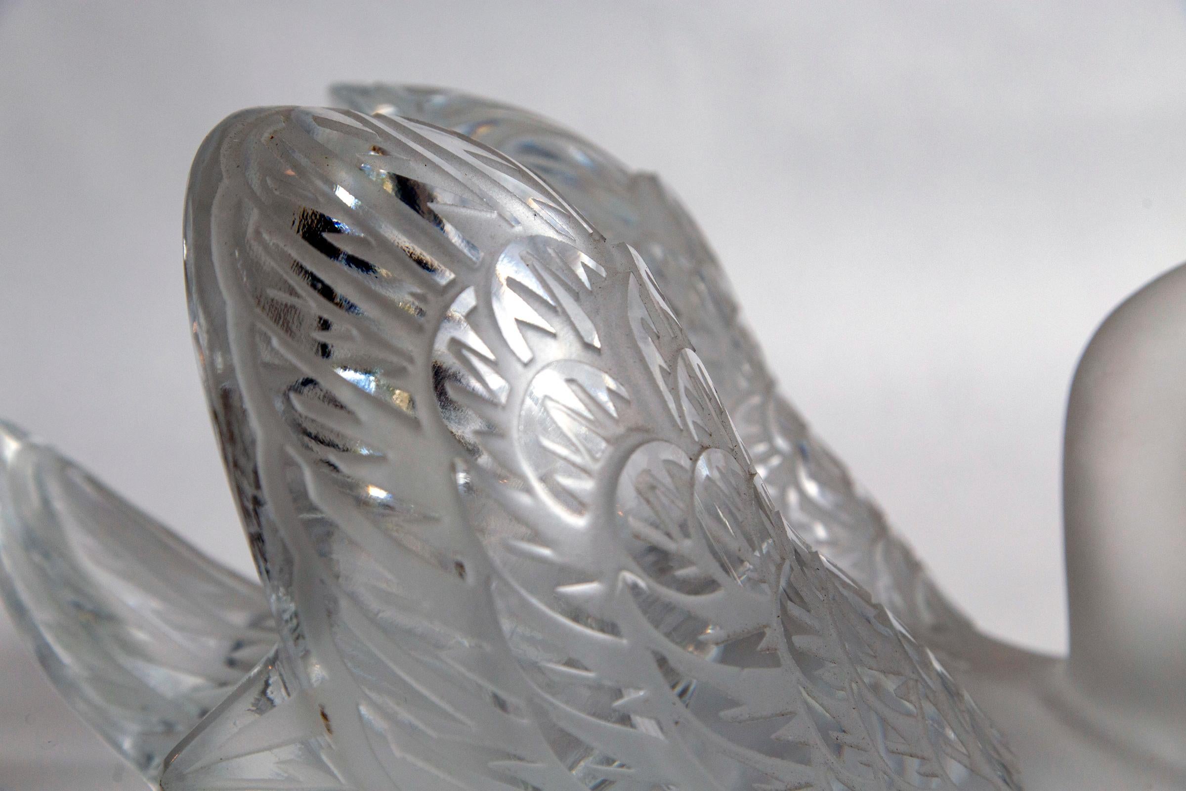 Crystal Signed Lalique Swan For Sale