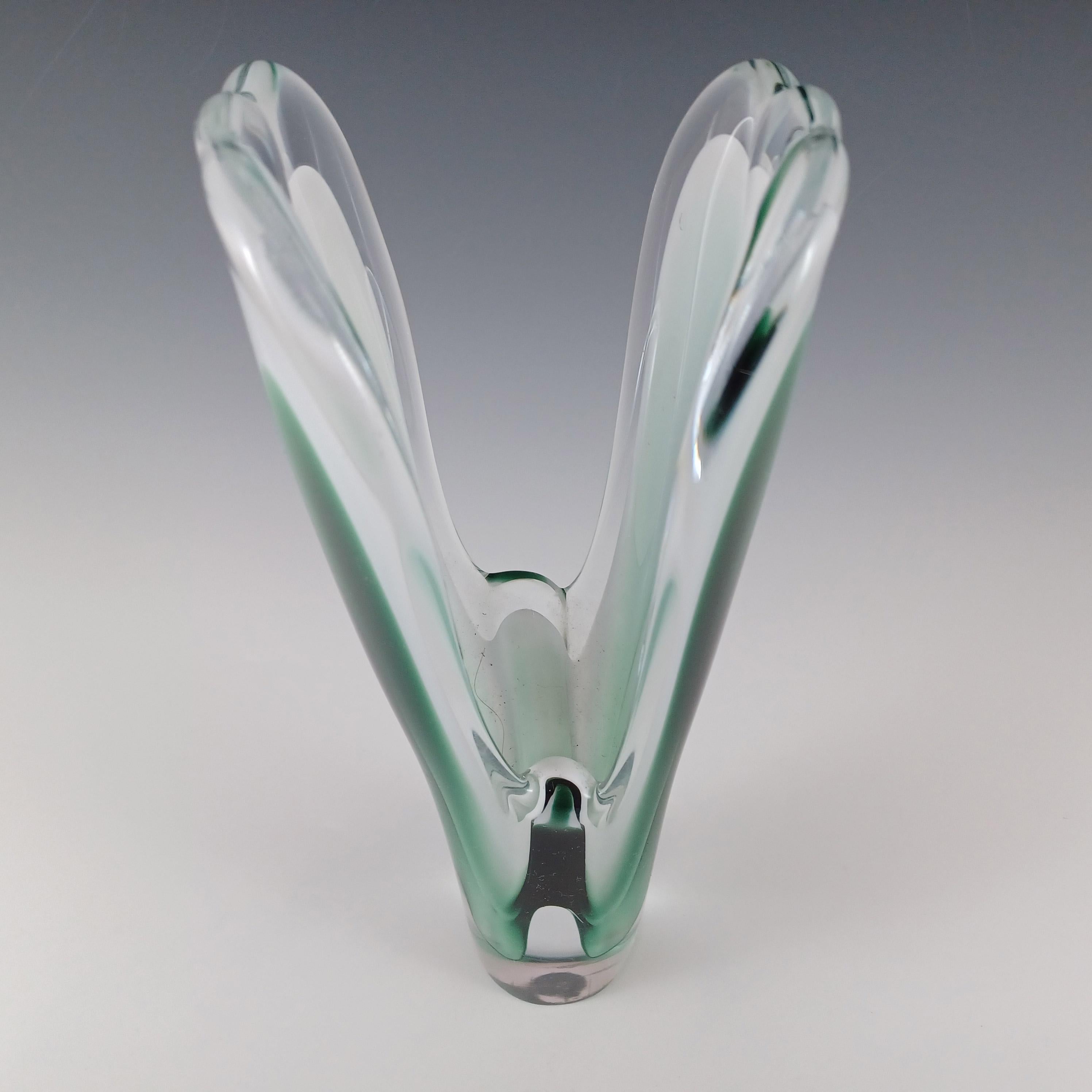 Gran jarrón de cristal verde Flygsfors Coquille firmado por Paul Kedelv en Bueno estado para la venta en Bolton, GB