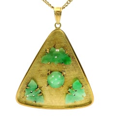 Signed Larry Mid-Century 14K Gold Carved Jade Modernist Pendant, 585 Hallmark