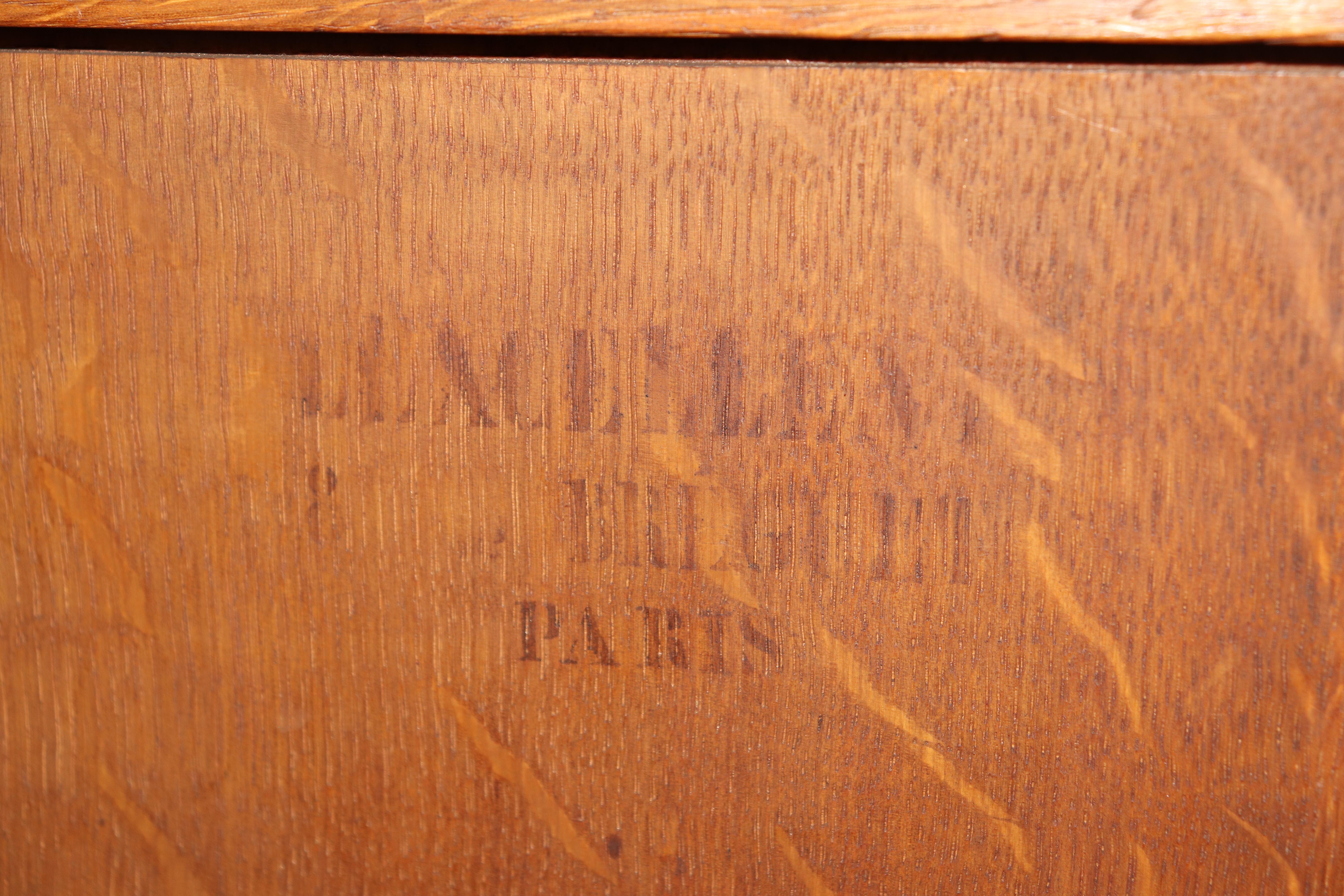 Firmato Lexcellent Superb Quality Louis XV Inlaid Marble Top Commode in vendita 9