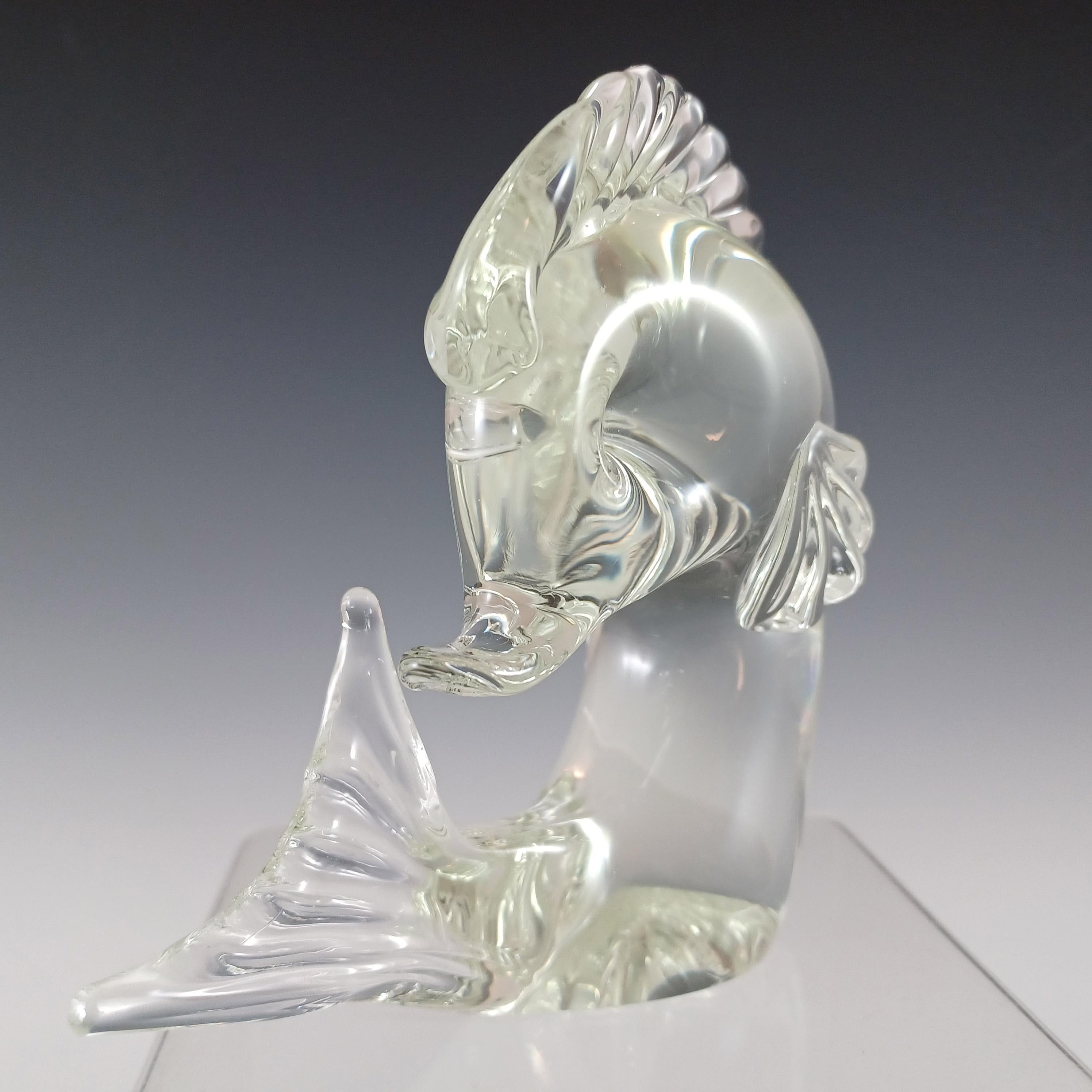 Fatto a mano Scultura di pesce in vetro trasparente di Murano firmata da Licio Zanetti in vendita