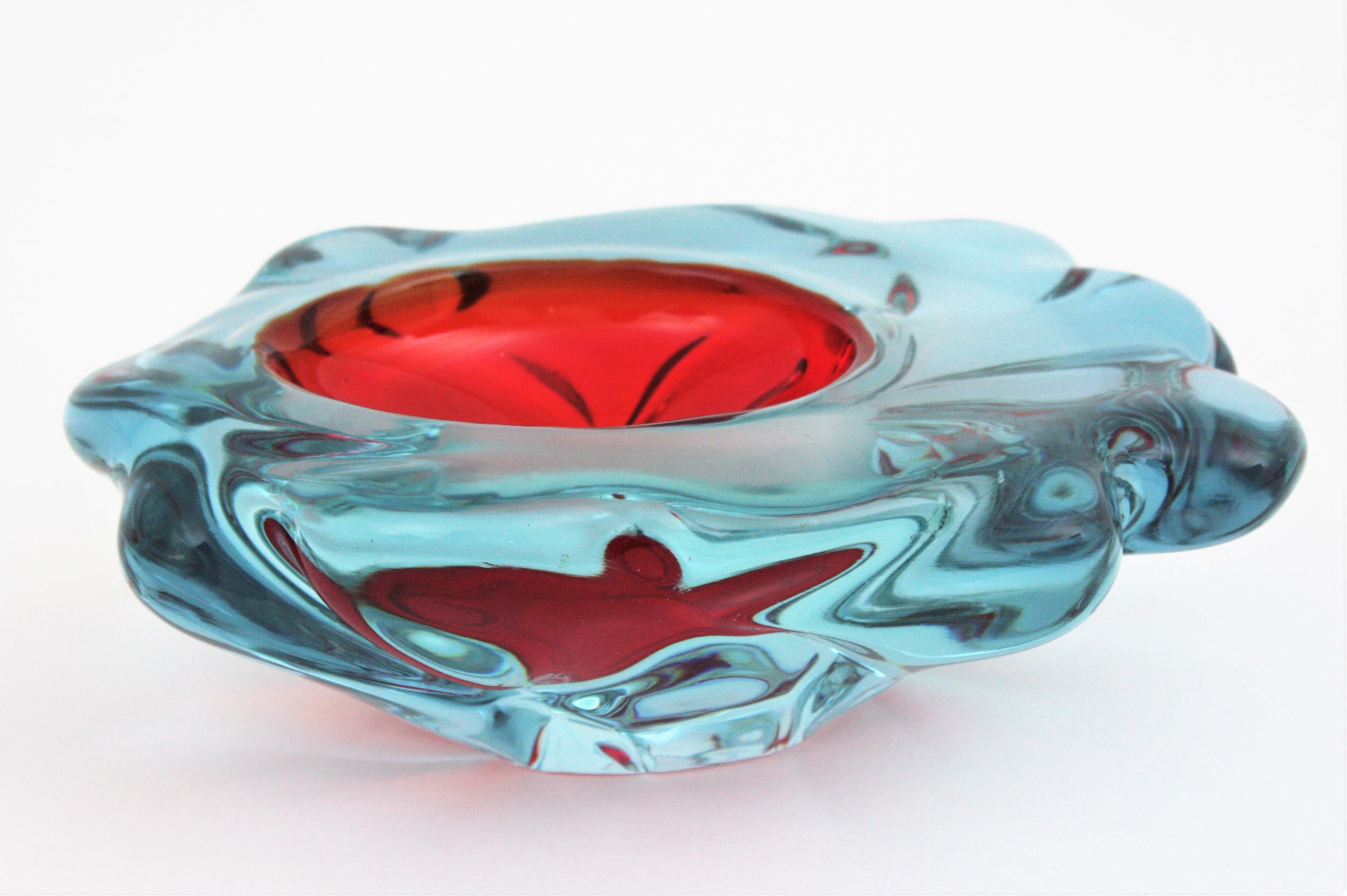 Ciotola in vetro artistico Livio Seguso Murano viola rosso blu alessandrite in vendita 4