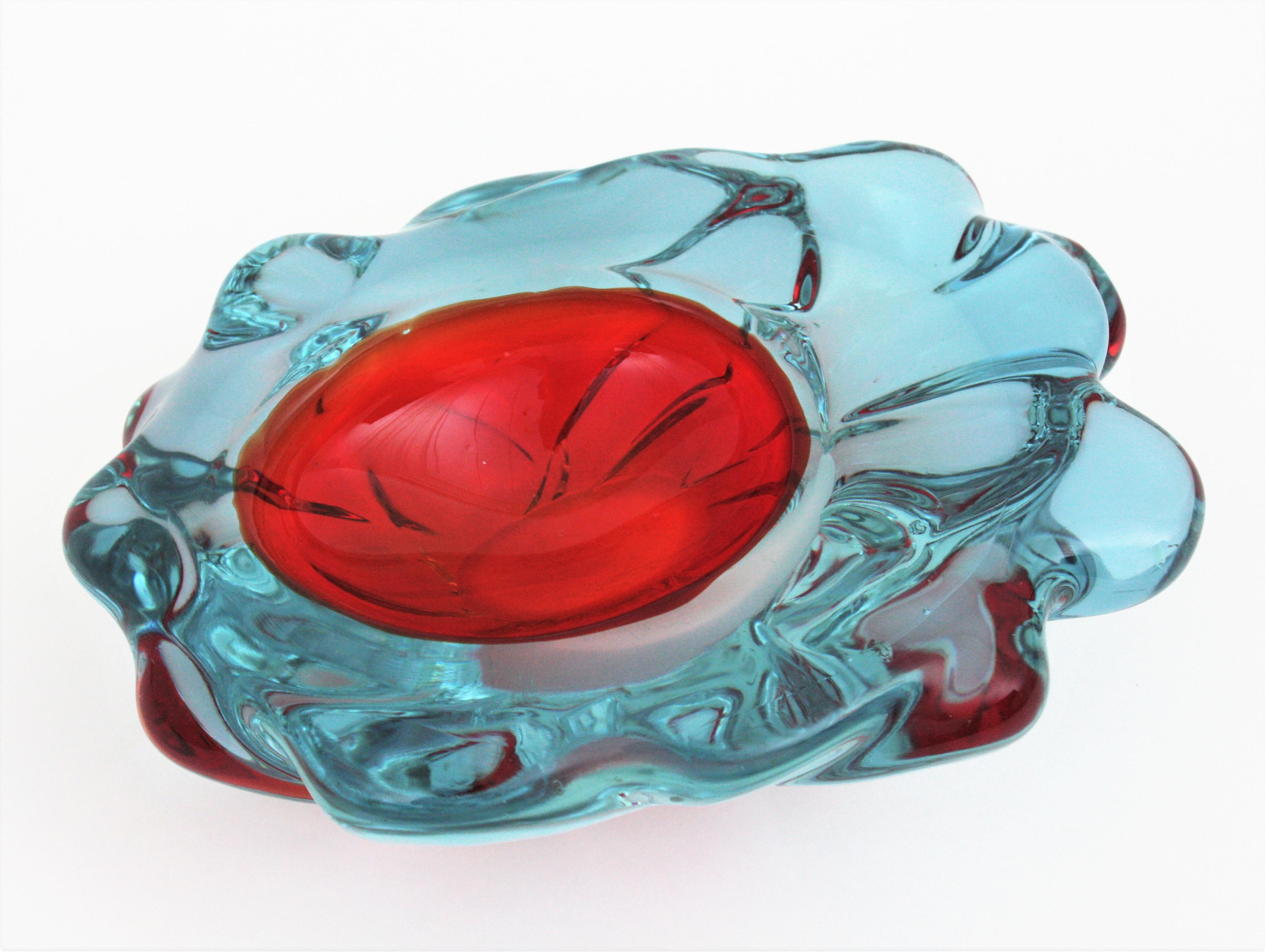 Ciotola in vetro artistico Livio Seguso Murano viola rosso blu alessandrite in vendita 7