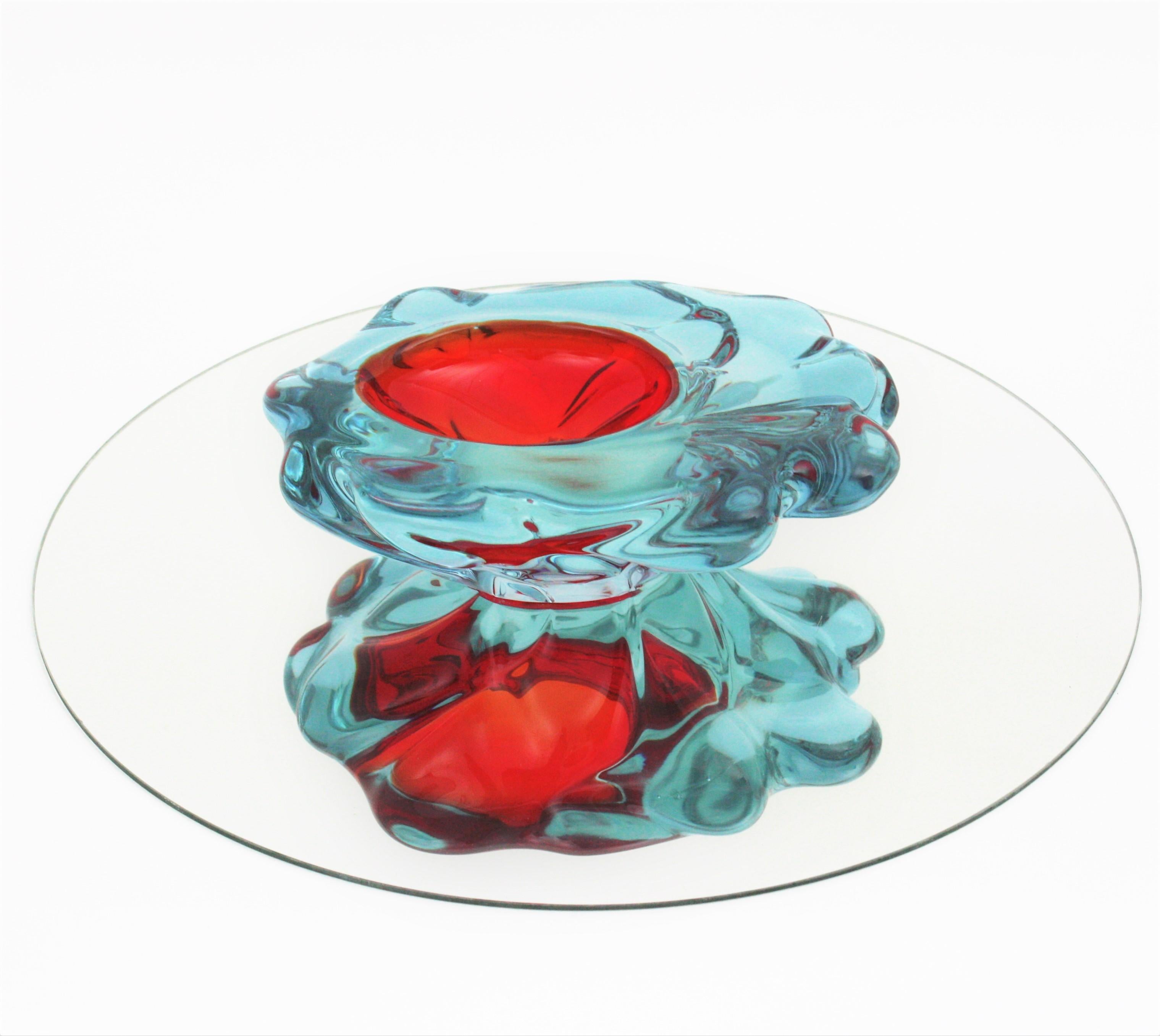 Livio Seguso Murano Purple Red Blue Alexandrite Art Glass Bowl (bol en verre d'art) en vente 9