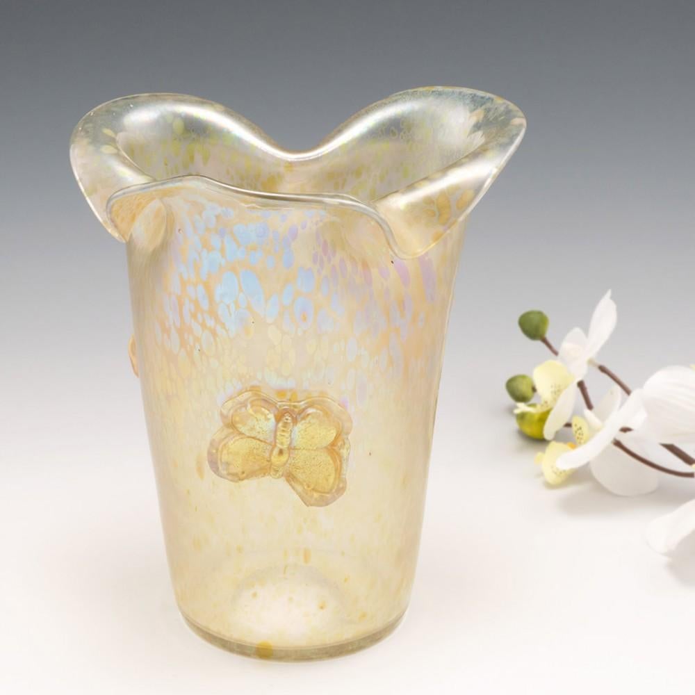 Schillernde Loetz Candia Papillon-Vase, signiert, um 1910 im Angebot 5