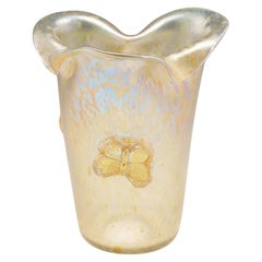 Jarrón iridiscente Loetz Candia Papillon firmado, c1910
