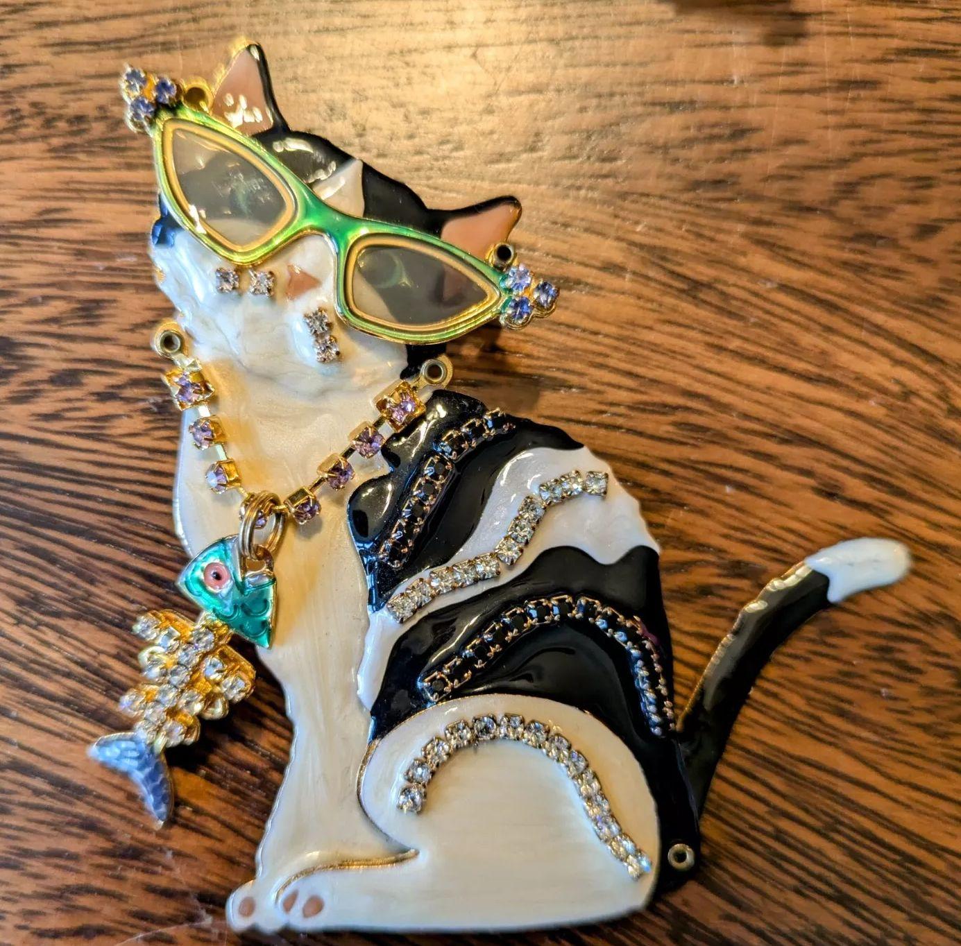 Signed LUNCH AT THE RITZ Kitty Cat Brooch Pin Bracelet and Earrings Vintage Set For Sale 3