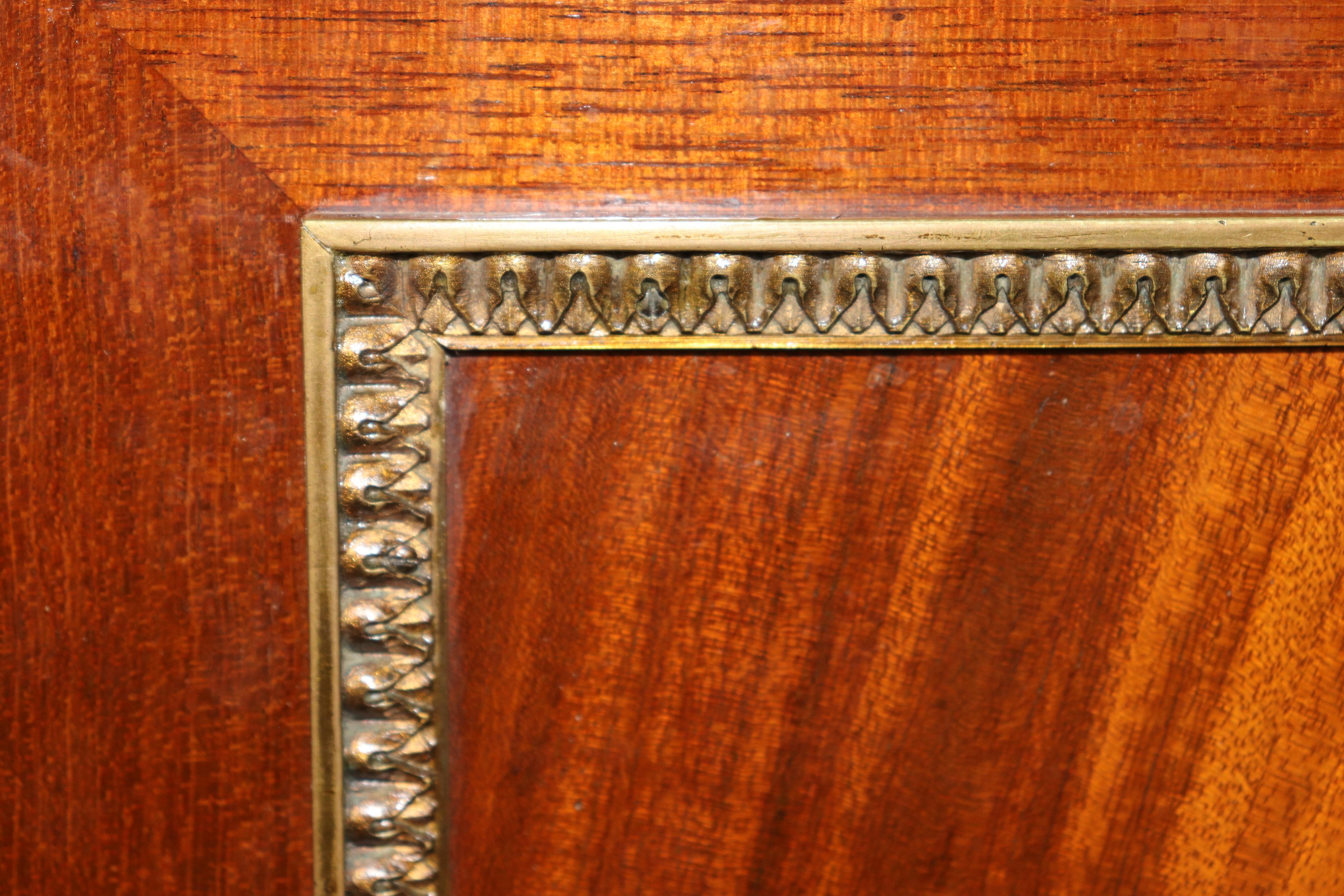 Signed Maison Jansen Carrara Shallow Marble Top Flame Mahogany Sideboard Buffet For Sale 11
