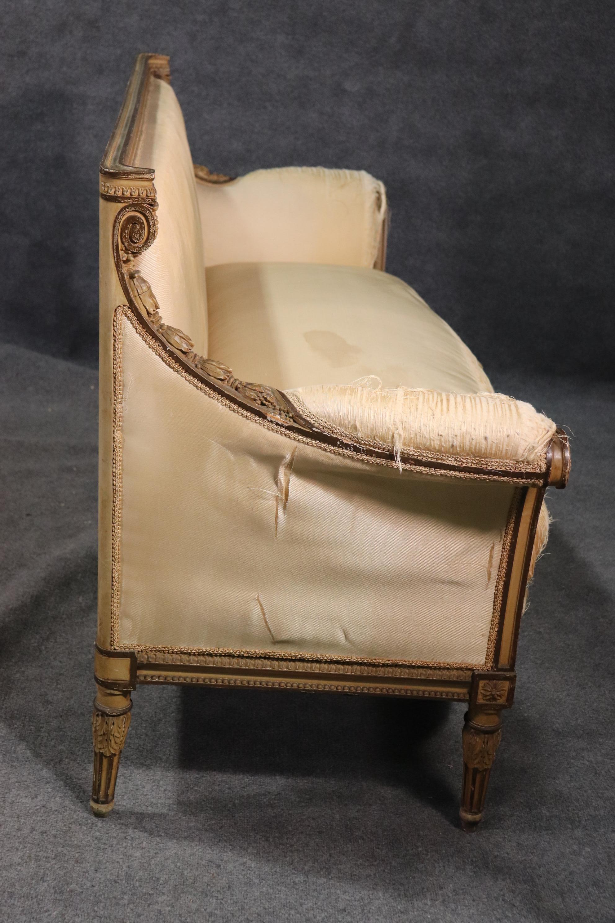 Signed Maison Jansen French Louis XVI Settee Sofa, Circa 1920s In Good Condition In Swedesboro, NJ
