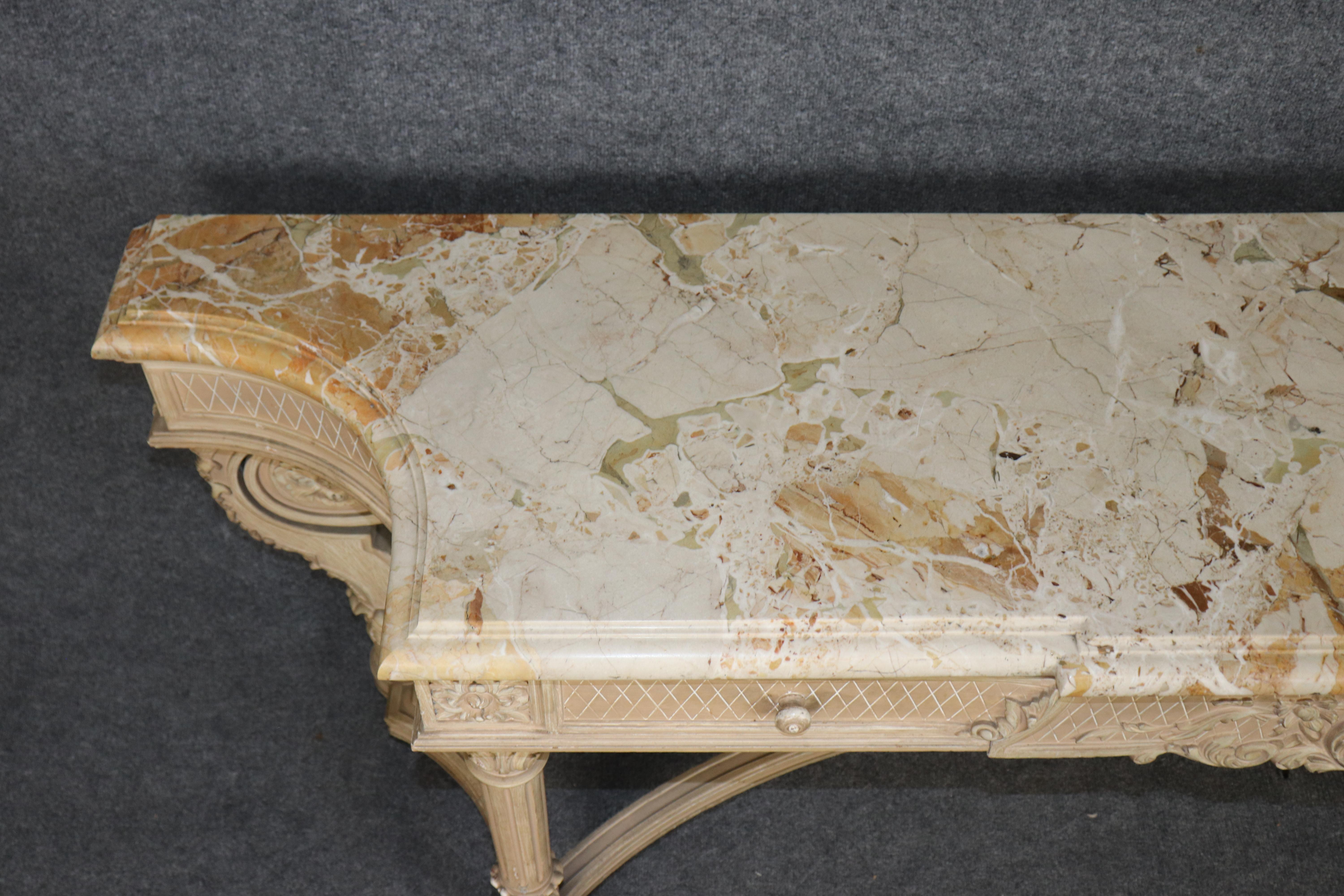 Consola con tapa de mármol Directoire firmada por Maison Jansen y certificada en Bueno estado para la venta en Swedesboro, NJ
