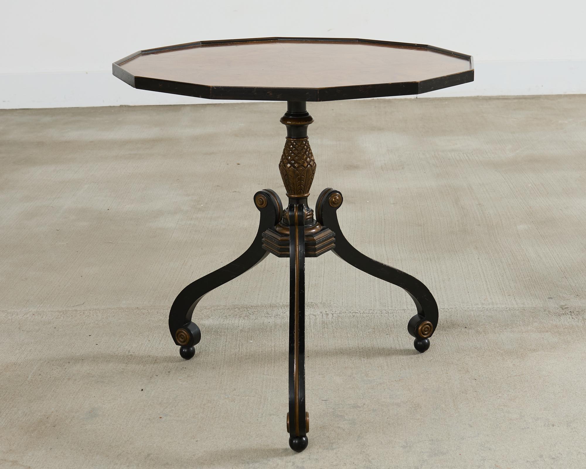 Signiert Maison Jansen Neoklassischen Stil Gueridon Drink Tisch (Französisch) im Angebot