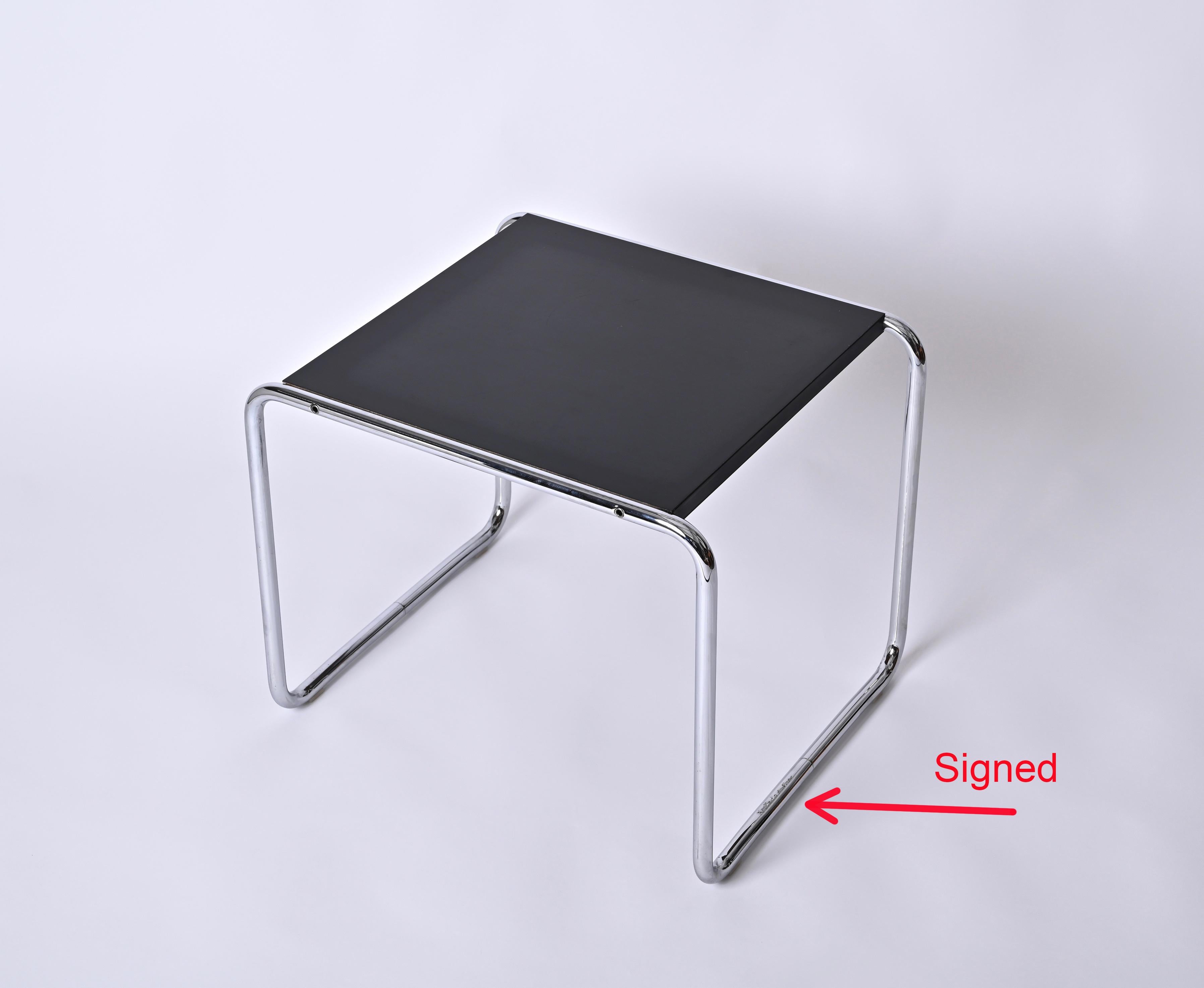 Signed Marcel Breuer for Knoll, Bauhaus Black 'Laccio'  Side Table, USA 1940s In Good Condition In Roma, IT