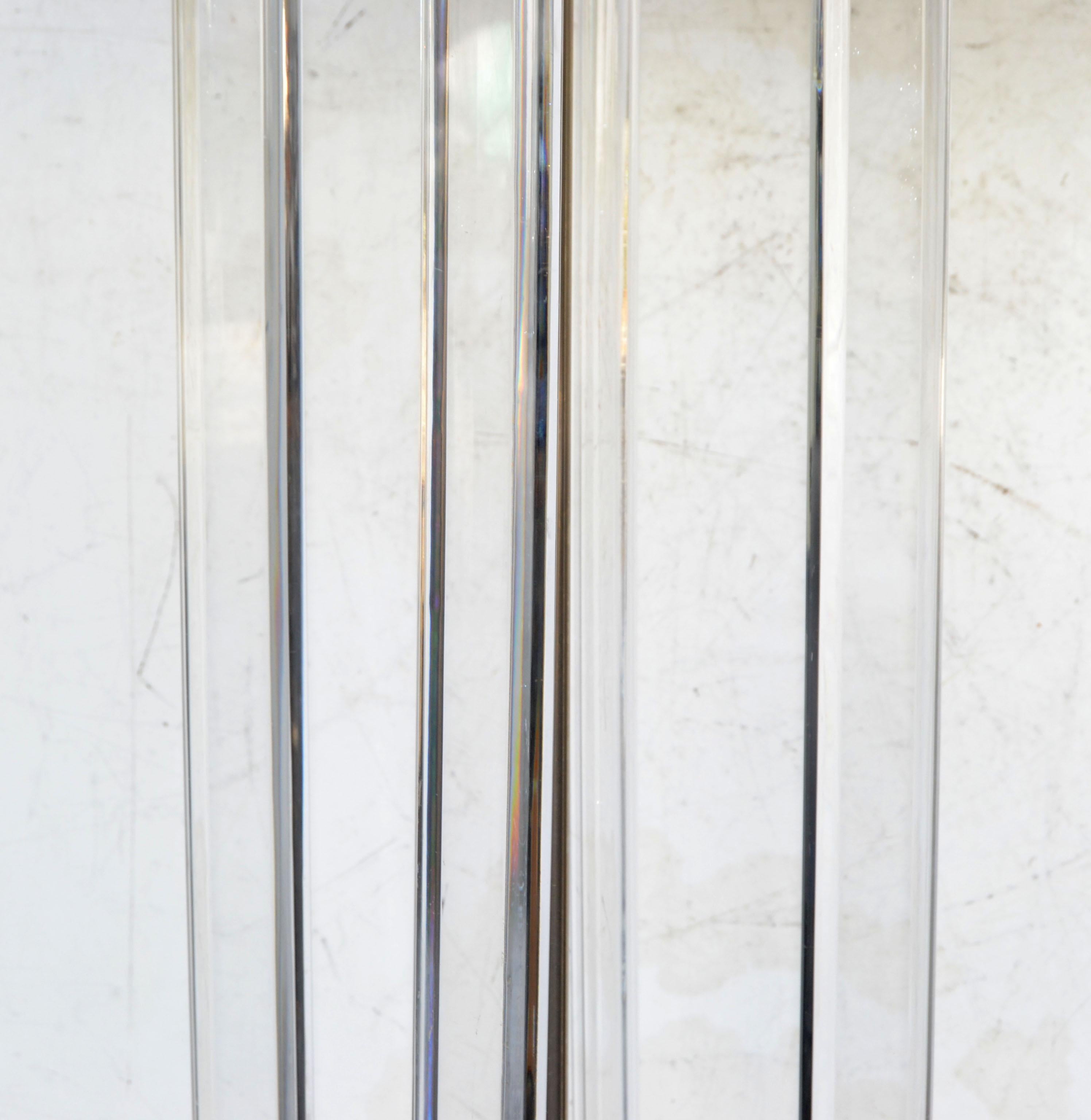 Signed Marlee Tall Mid-Century Modern Clear Lucite & Chrome Floor Lamp For Sale 2