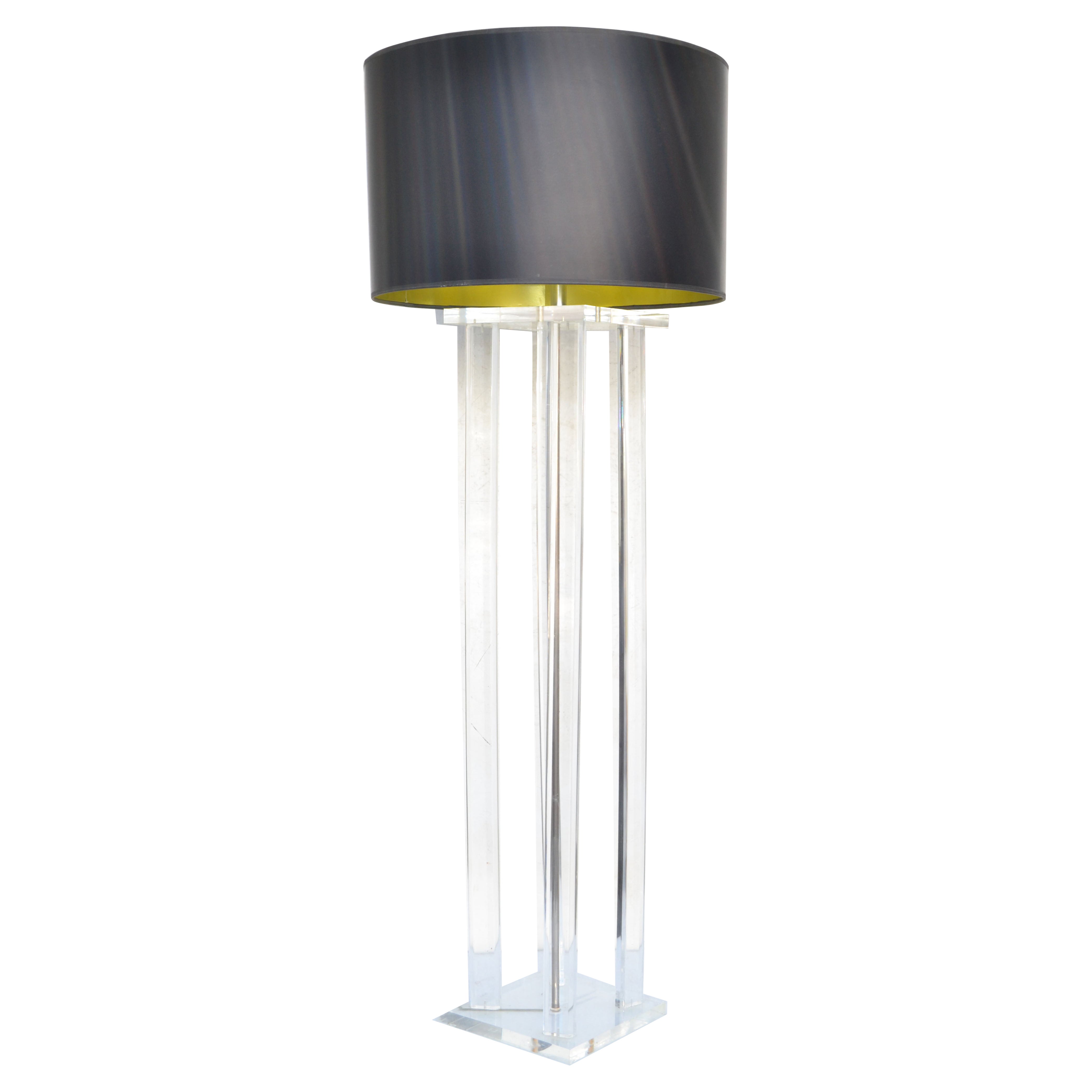 Lampada da terra firmata Marlee Tall Mid-Century Modern in lucite trasparente e cromo