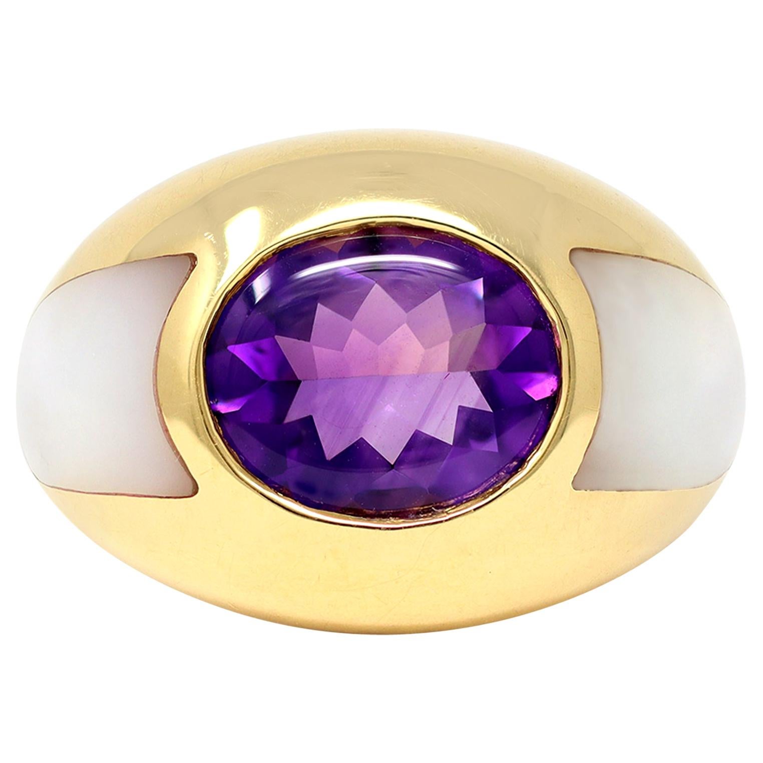 Signed Mauboussin Amethyst and Mother of Pearl Ring in 18 Karat Yellow Gold