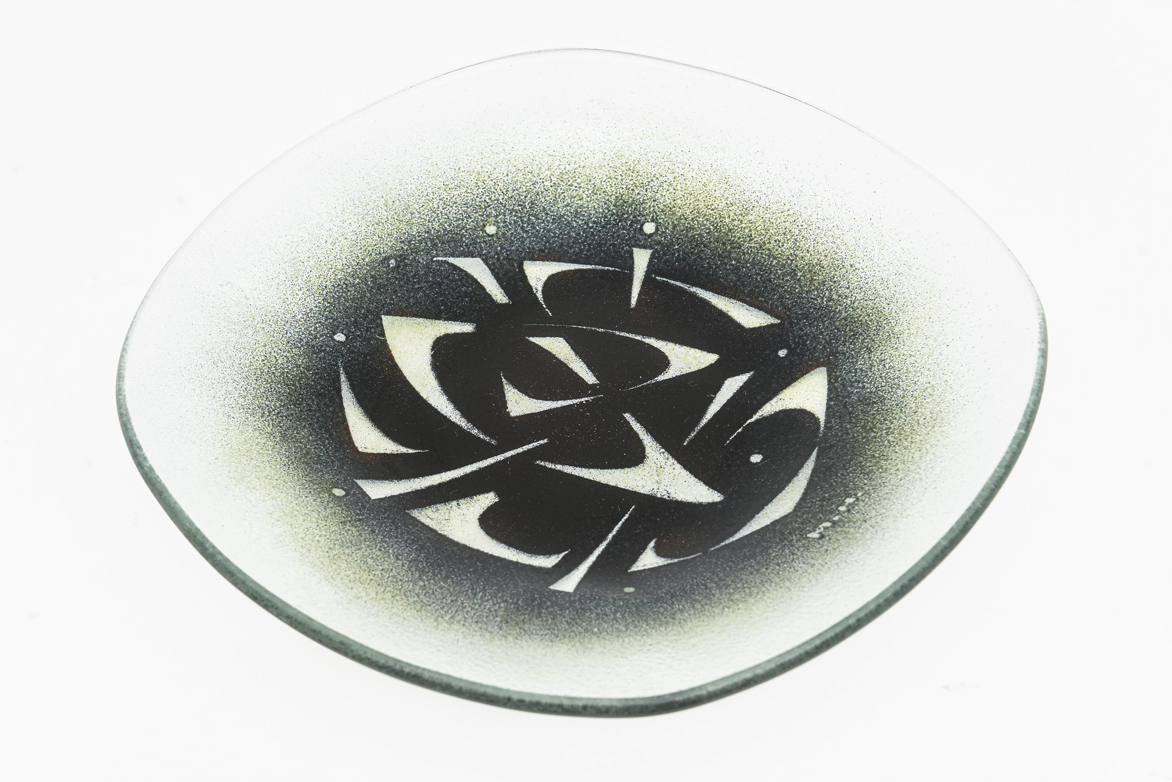 Modern Signed Maurice Heaton Abstract Glass Bowl or Plate Barware For Sale