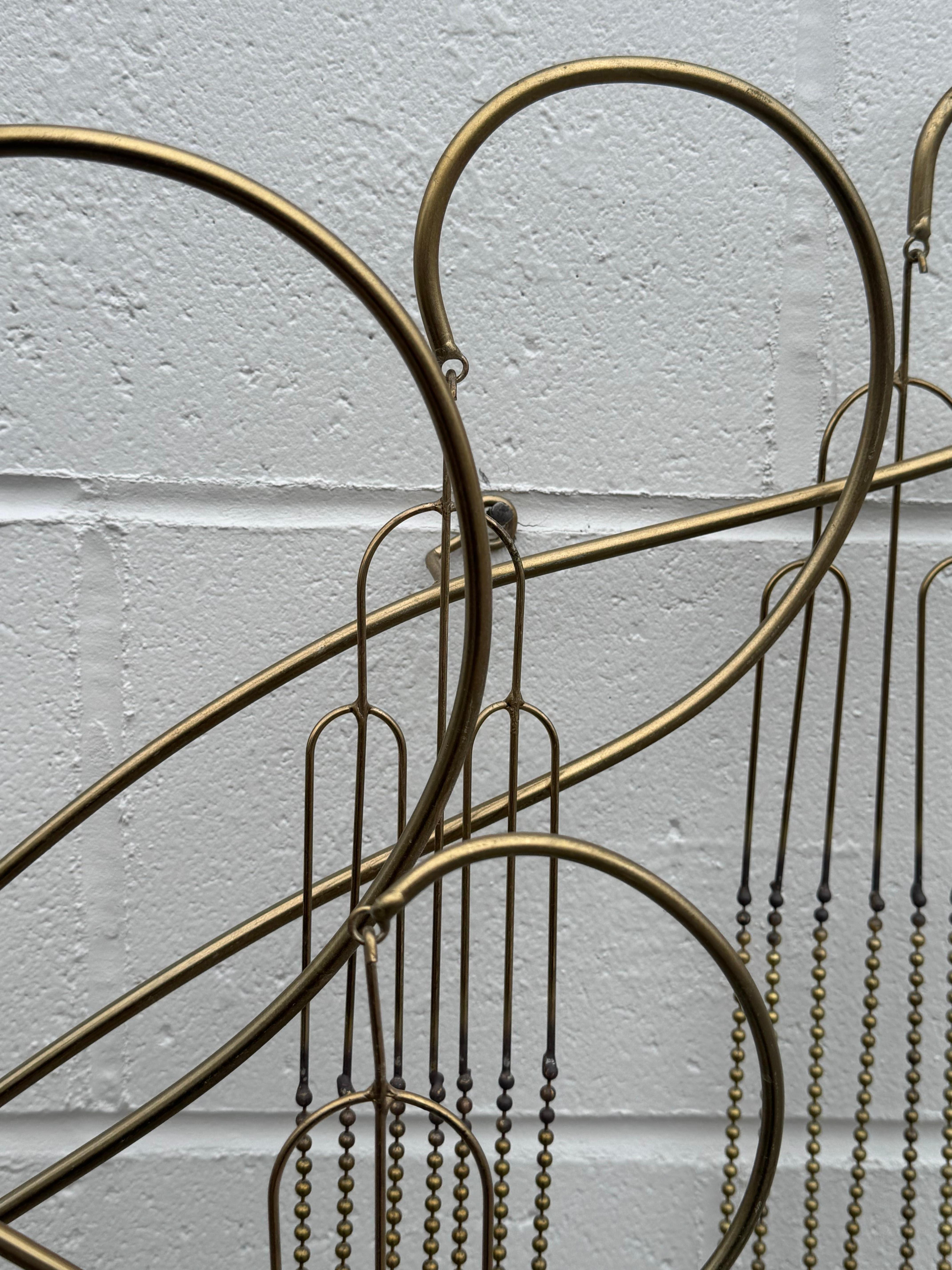 Sculpture murale en forme de saule en perles de laiton signée MCM Curtis Jeré - circa 1984 Bon état - En vente à St. Louis, MO