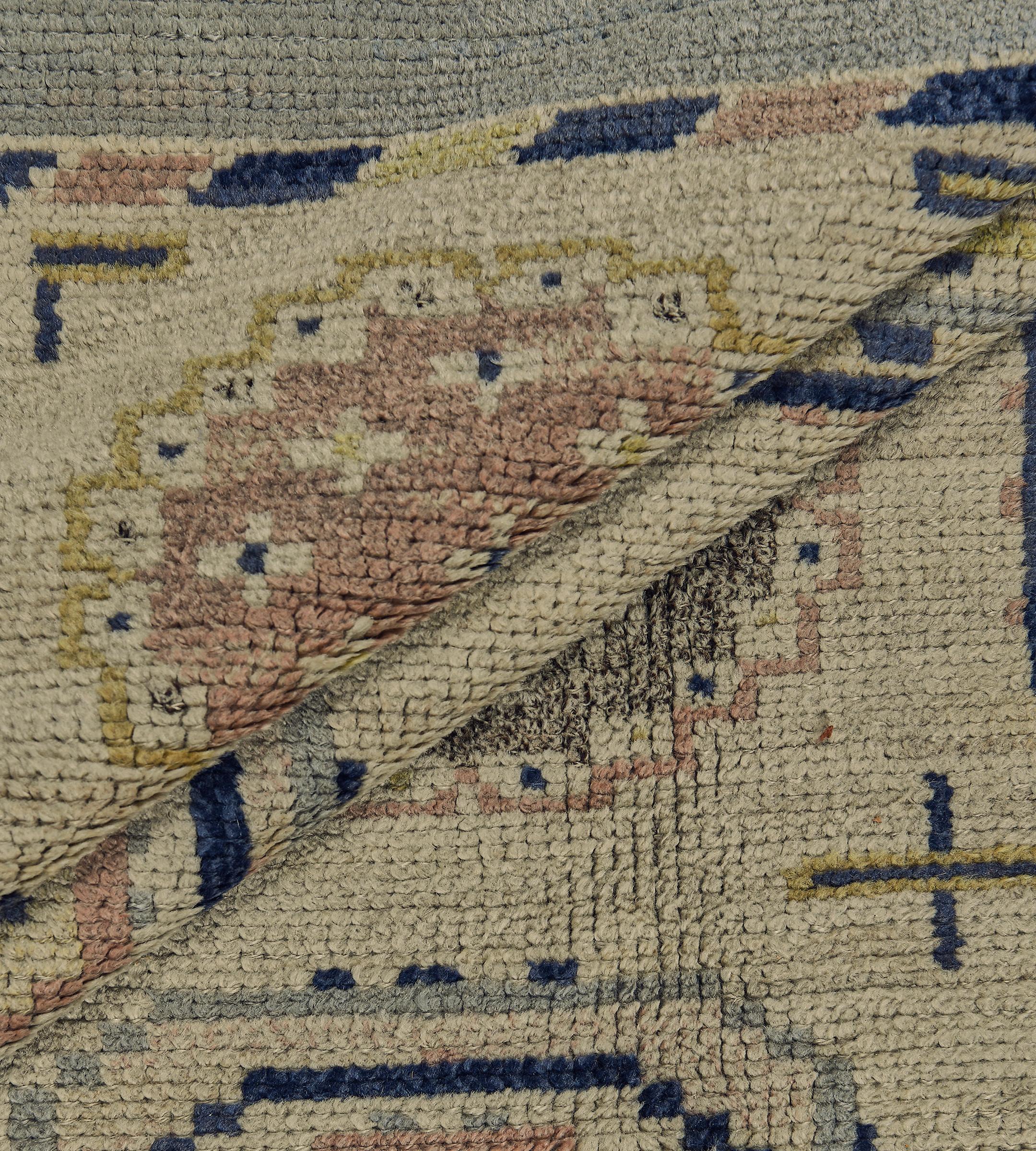 Alfombra decorativa Märta Måås-Fjetterström de mediados del siglo XX, firmada, procedente de Suecia en venta 1