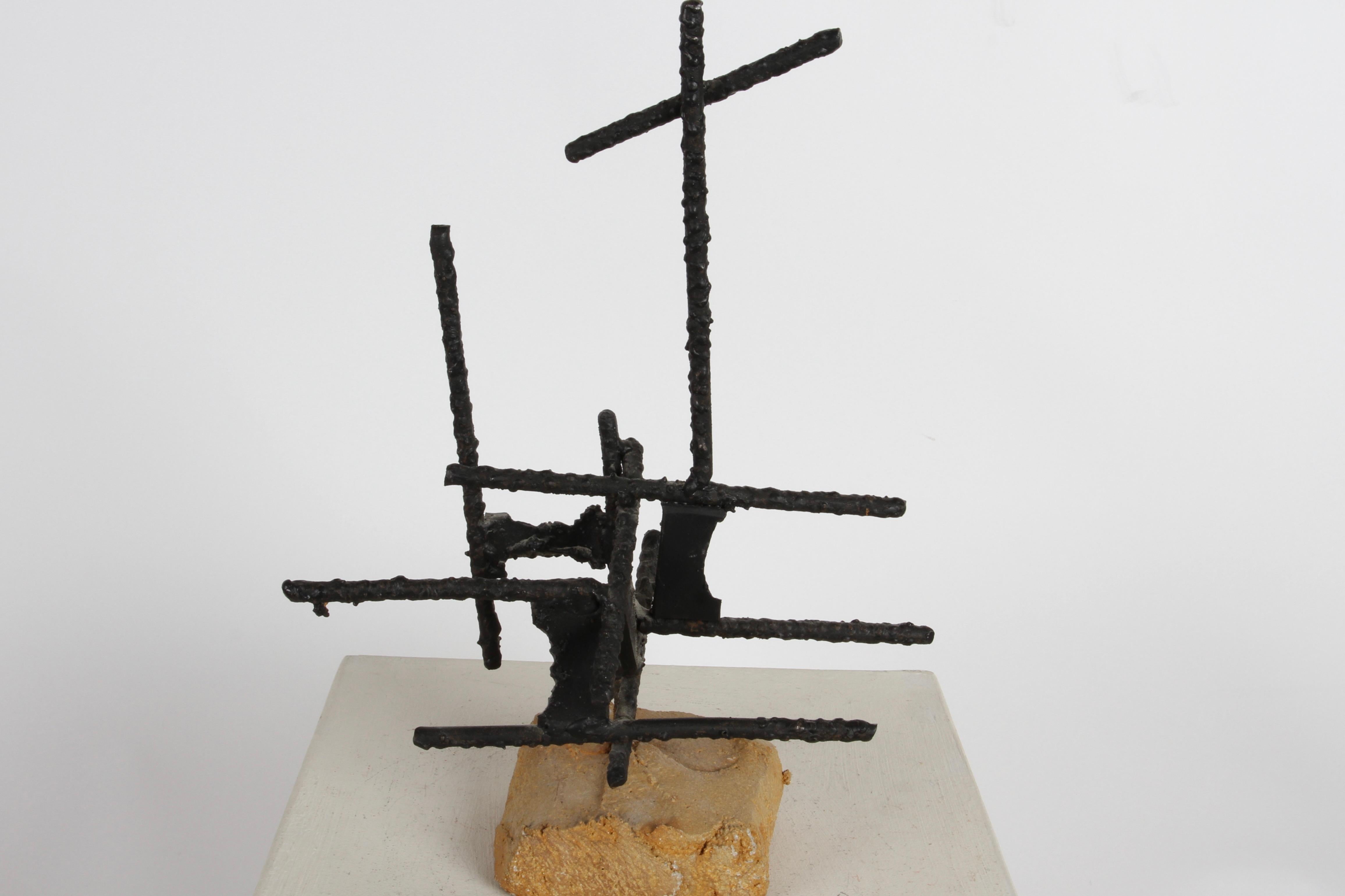 Signed Mid-Century Brutalist Welded Iron Rebar Abstract Sculpture, circa 1960s For Sale 1