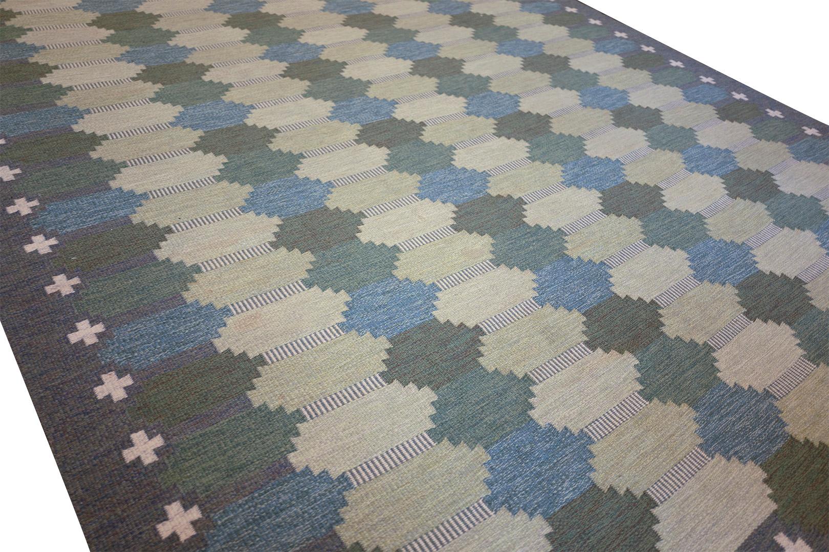 Scandinavian Modern Signed Ulla Parkdah Green Wool Mid-century Handwoven Swedish Flat-Weave Rug For Sale